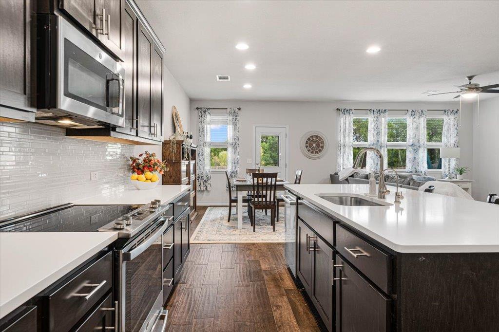 513 Limestone Rd, Liberty Hill, TX 78642