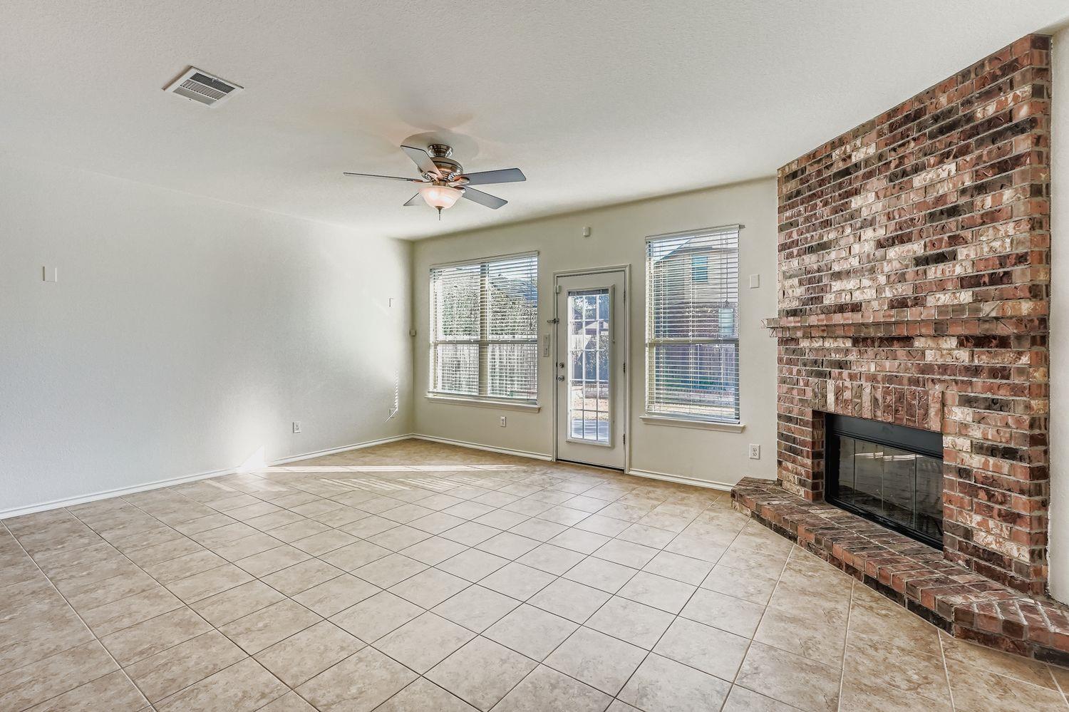 901 Water Hyacinth Loop, Leander, TX 78641