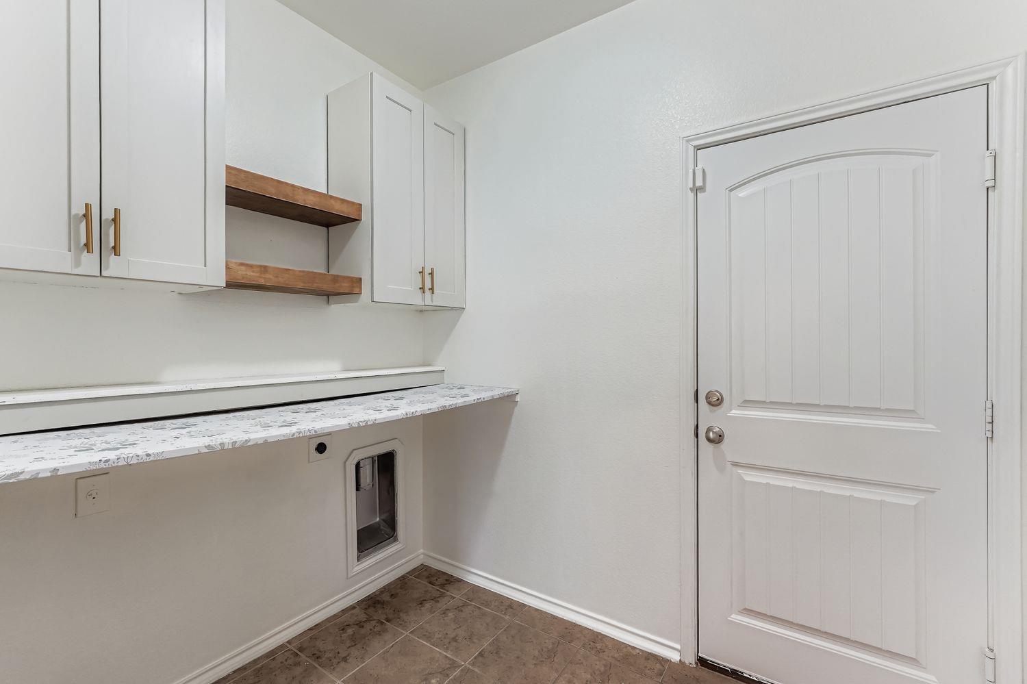 901 Water Hyacinth Loop, Leander, TX 78641