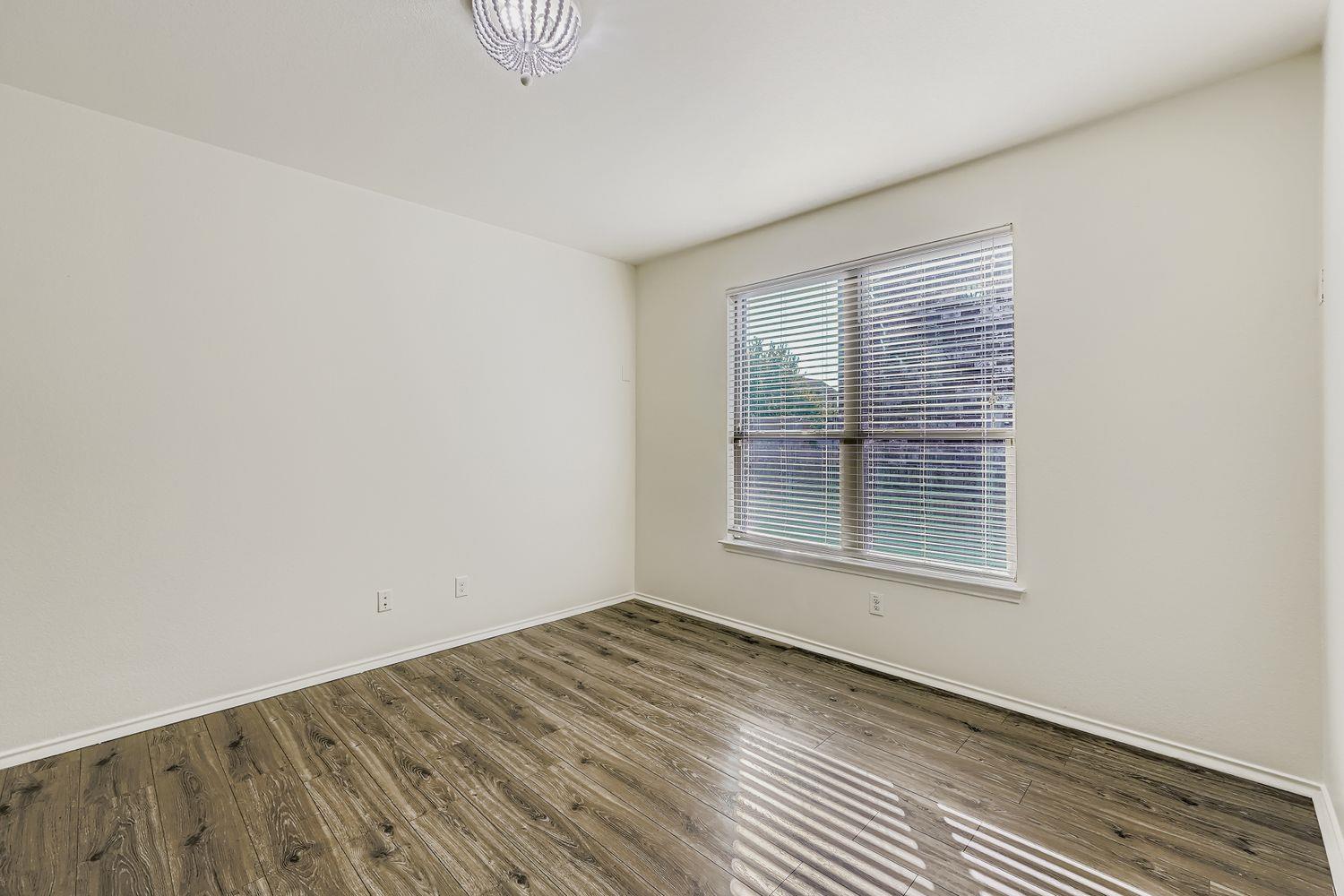 901 Water Hyacinth Loop, Leander, TX 78641