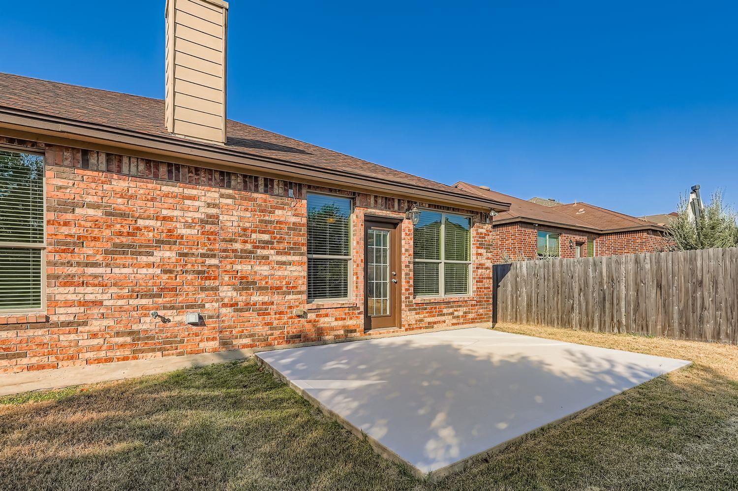 901 Water Hyacinth Loop, Leander, TX 78641