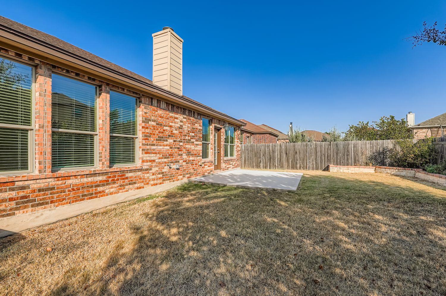 901 Water Hyacinth Loop, Leander, TX 78641