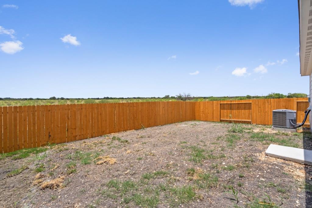 966 Shady Brk, New Braunfels, TX 78132