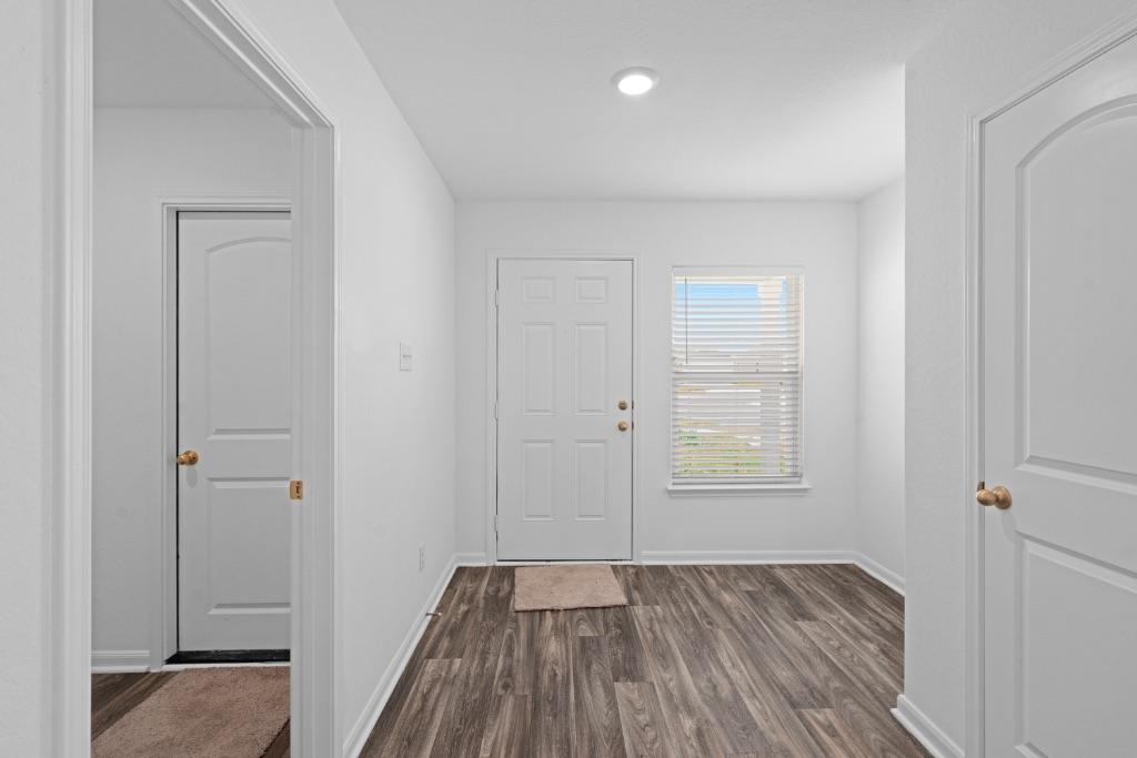 966 Shady Brk, New Braunfels, TX 78132