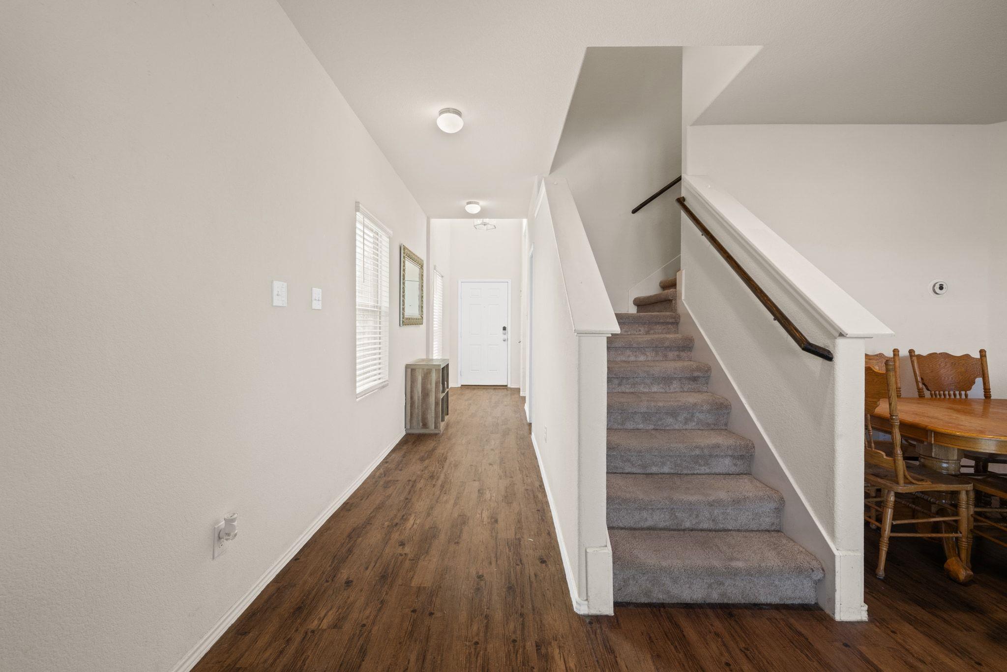 428 Major Lee Ln, Jarrell, TX 76537