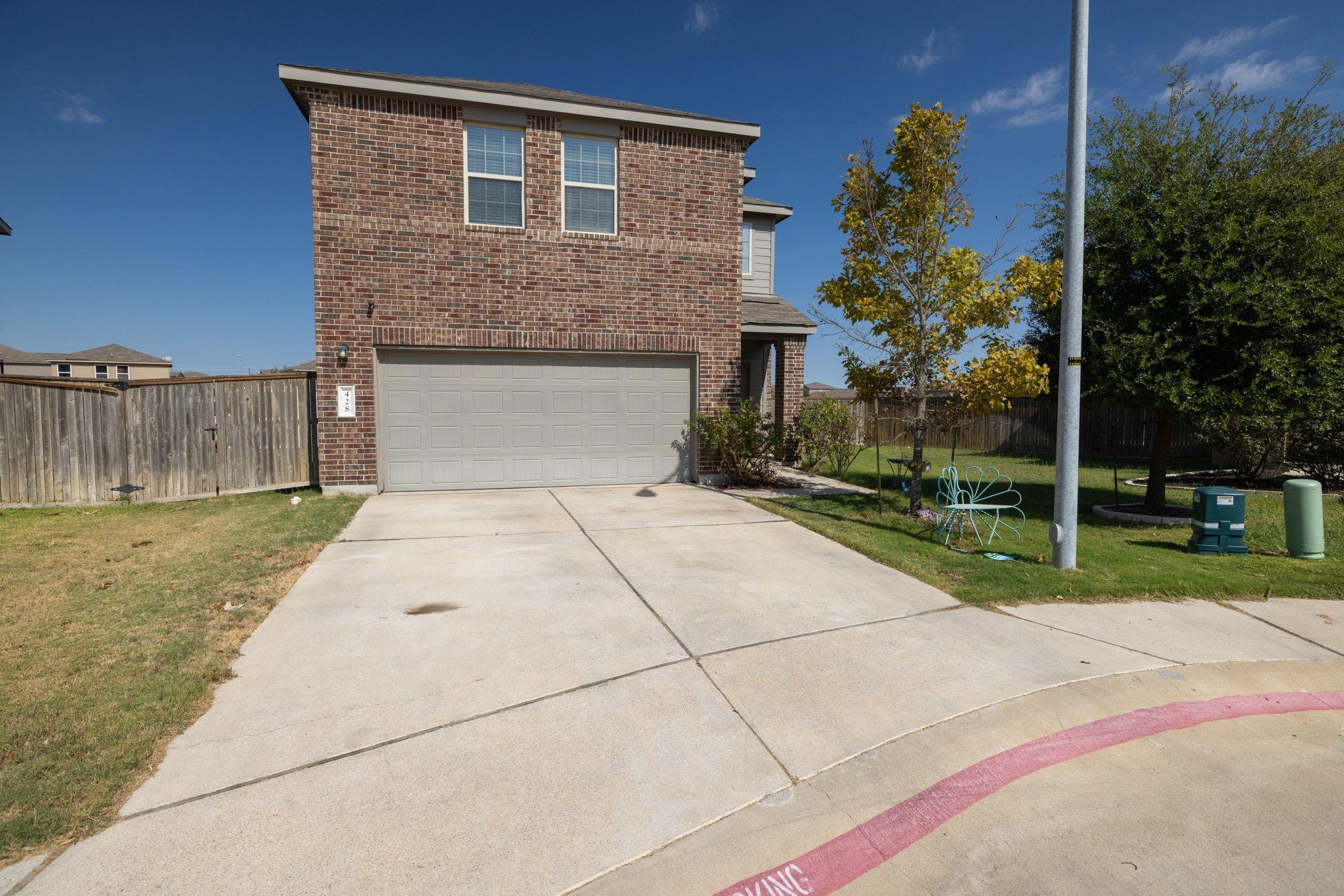 428 Major Lee Ln, Jarrell, TX 76537