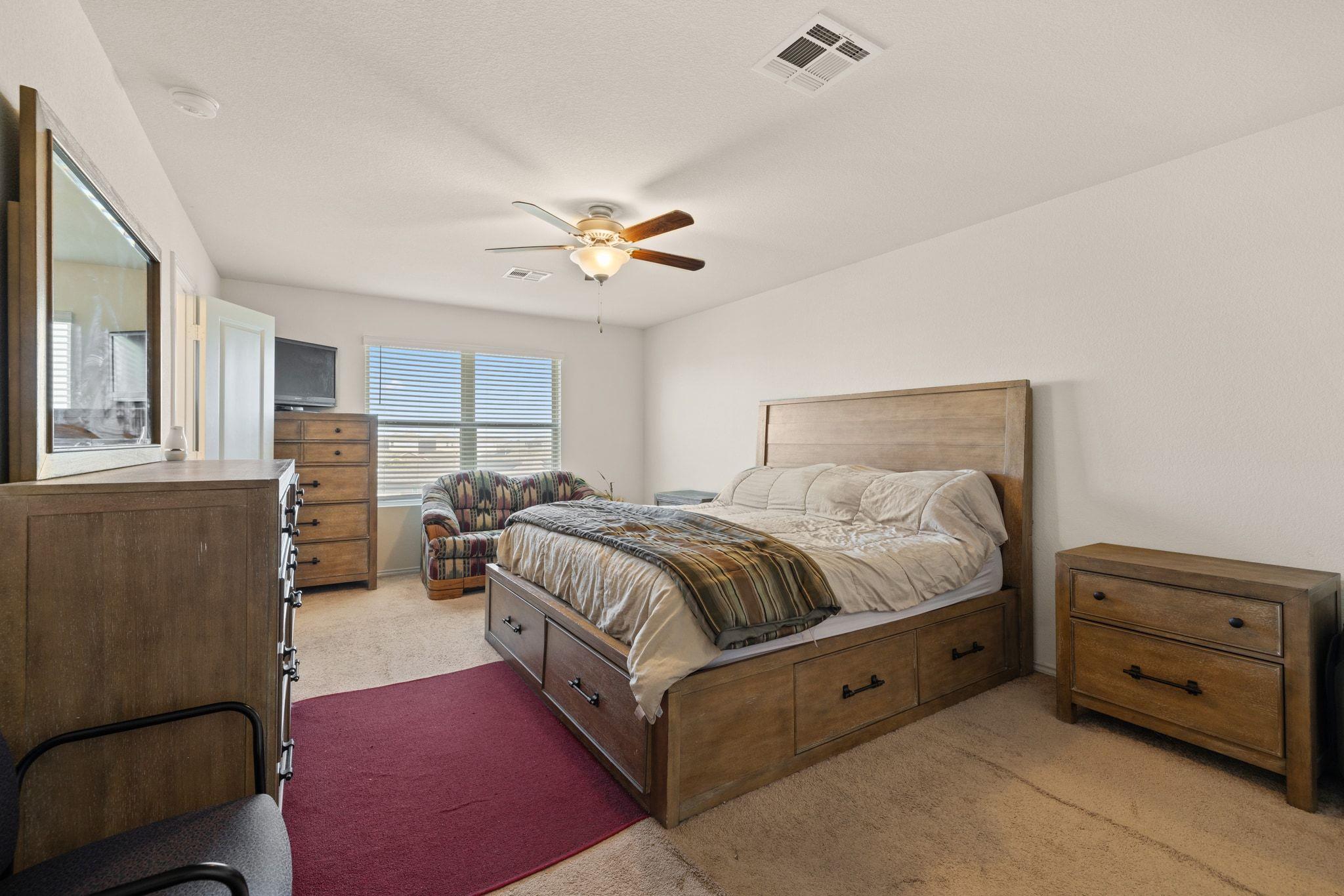 428 Major Lee Ln, Jarrell, TX 76537