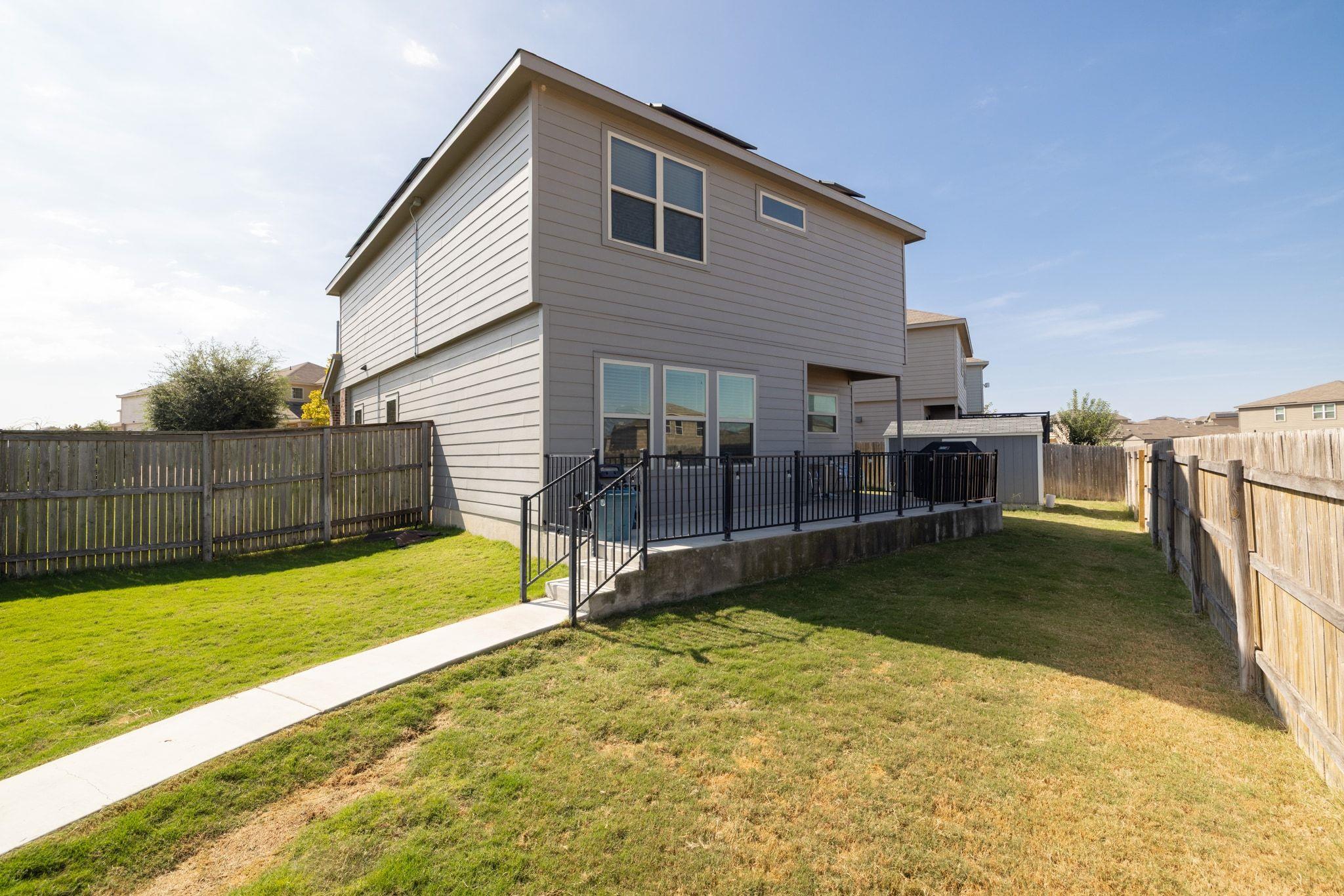 428 Major Lee Ln, Jarrell, TX 76537