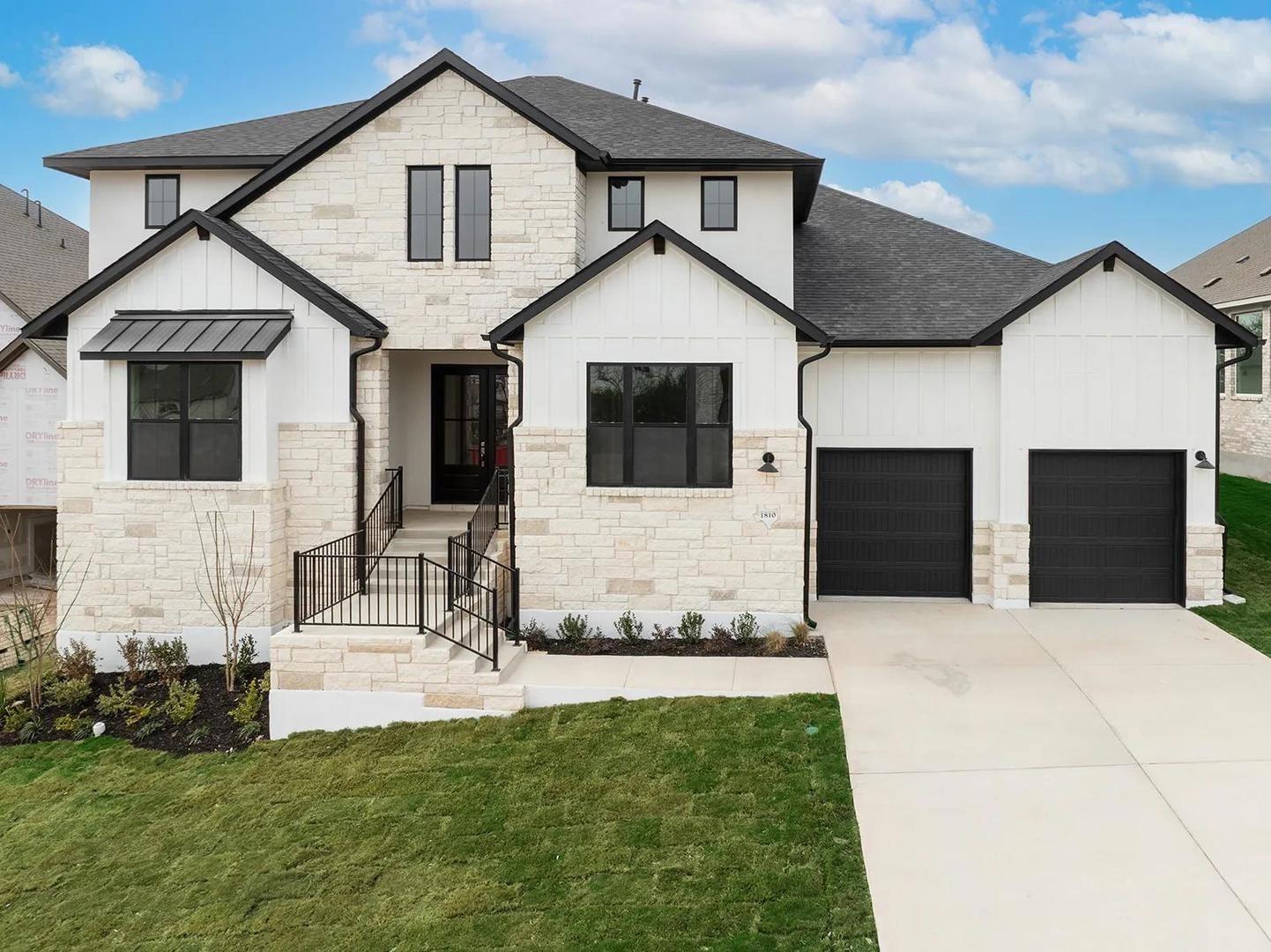 1810 Crimson Sunset Dr, Georgetown, TX 78628