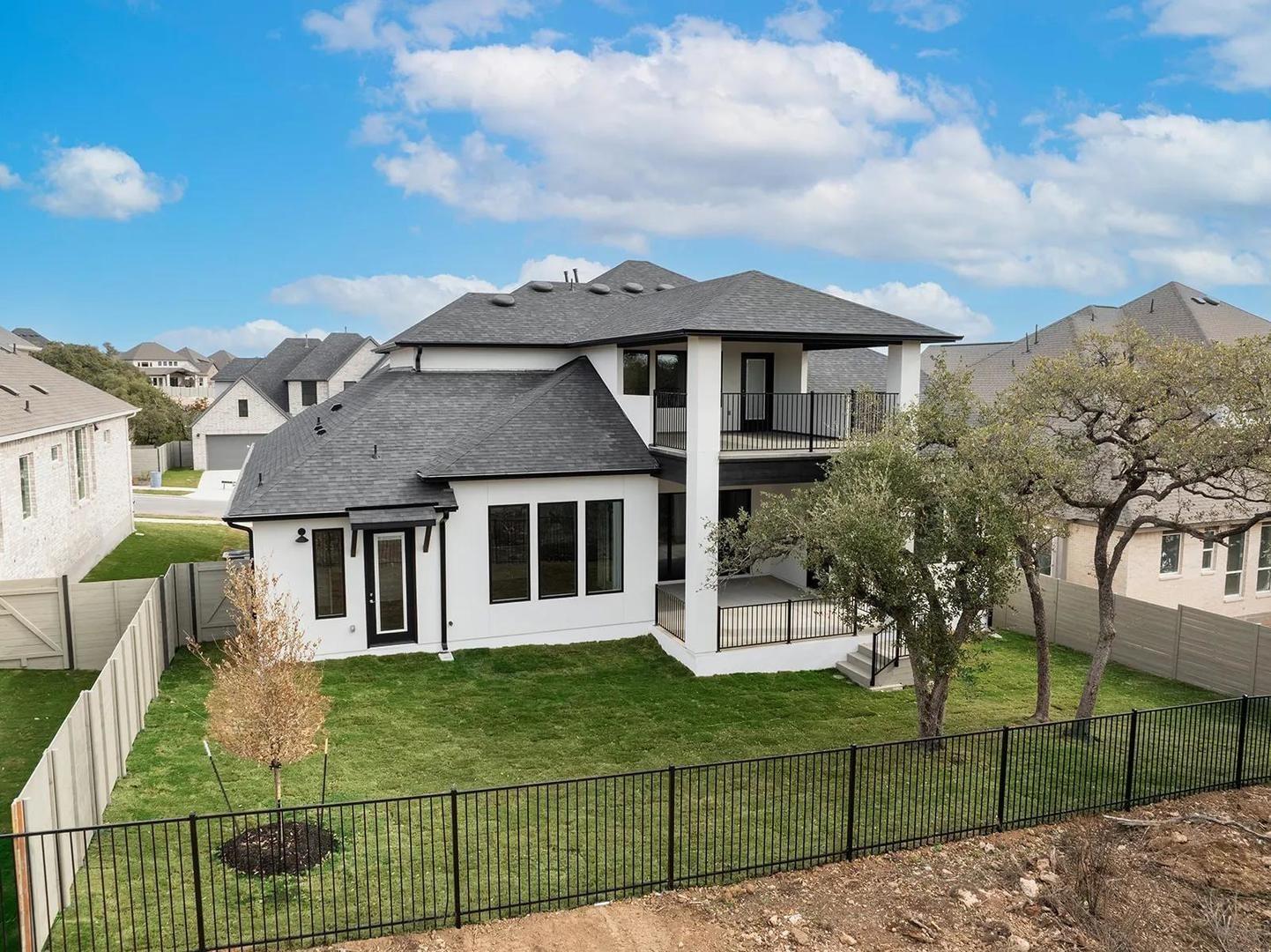 1810 Crimson Sunset Dr, Georgetown, TX 78628