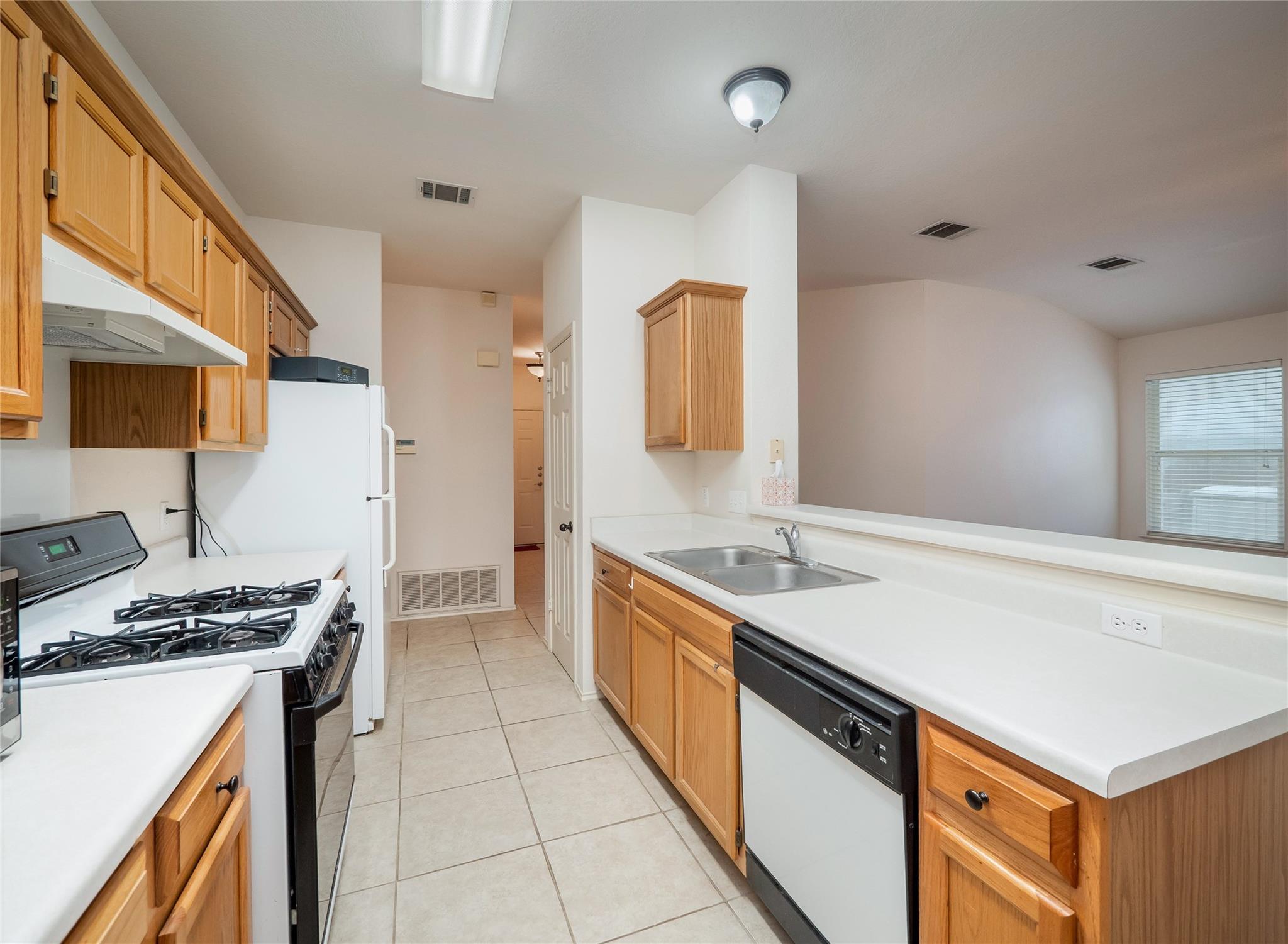 1219 Darless Dr, Cedar Park, TX 78613