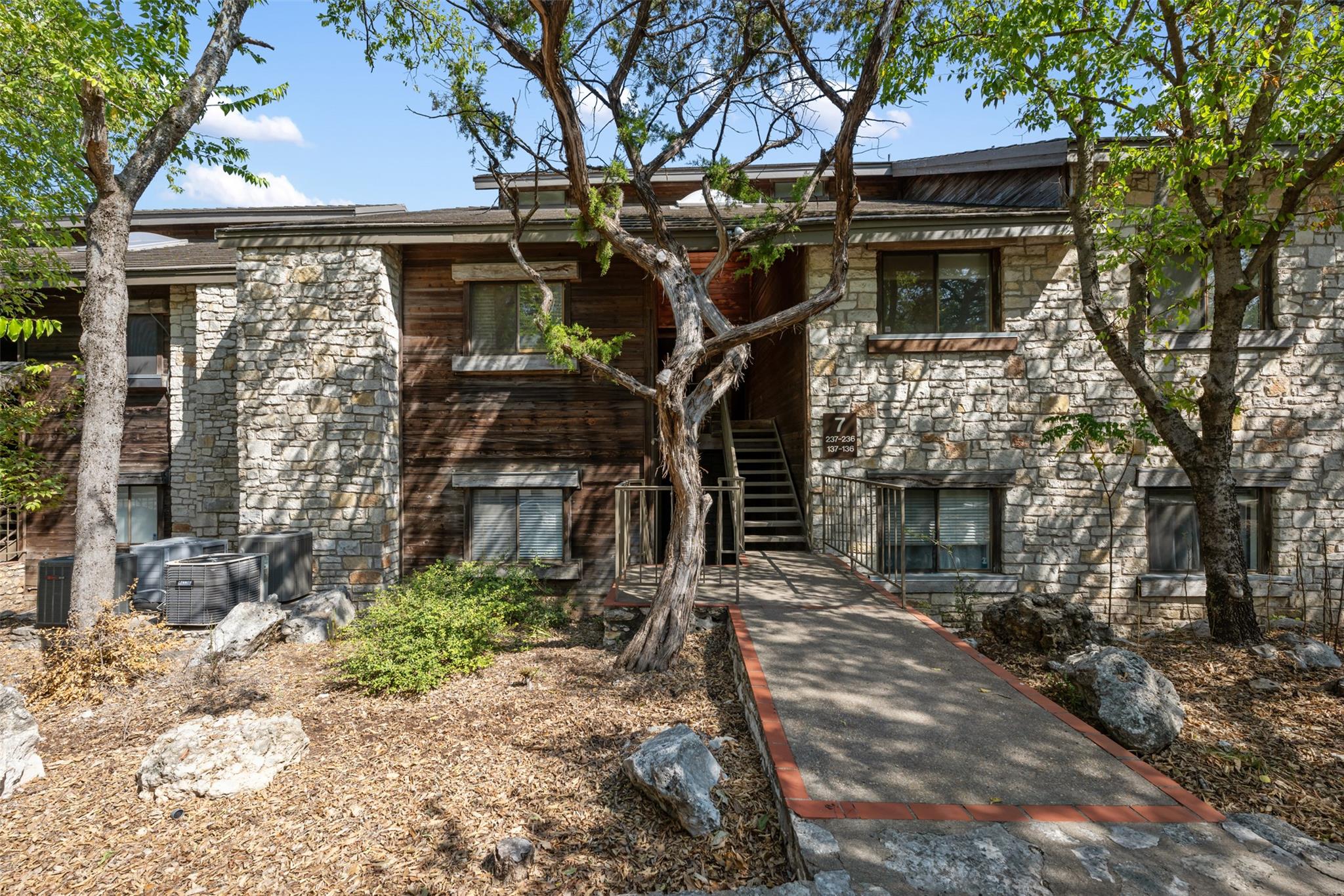 8200 Neely Dr # 237, Austin, TX 78759