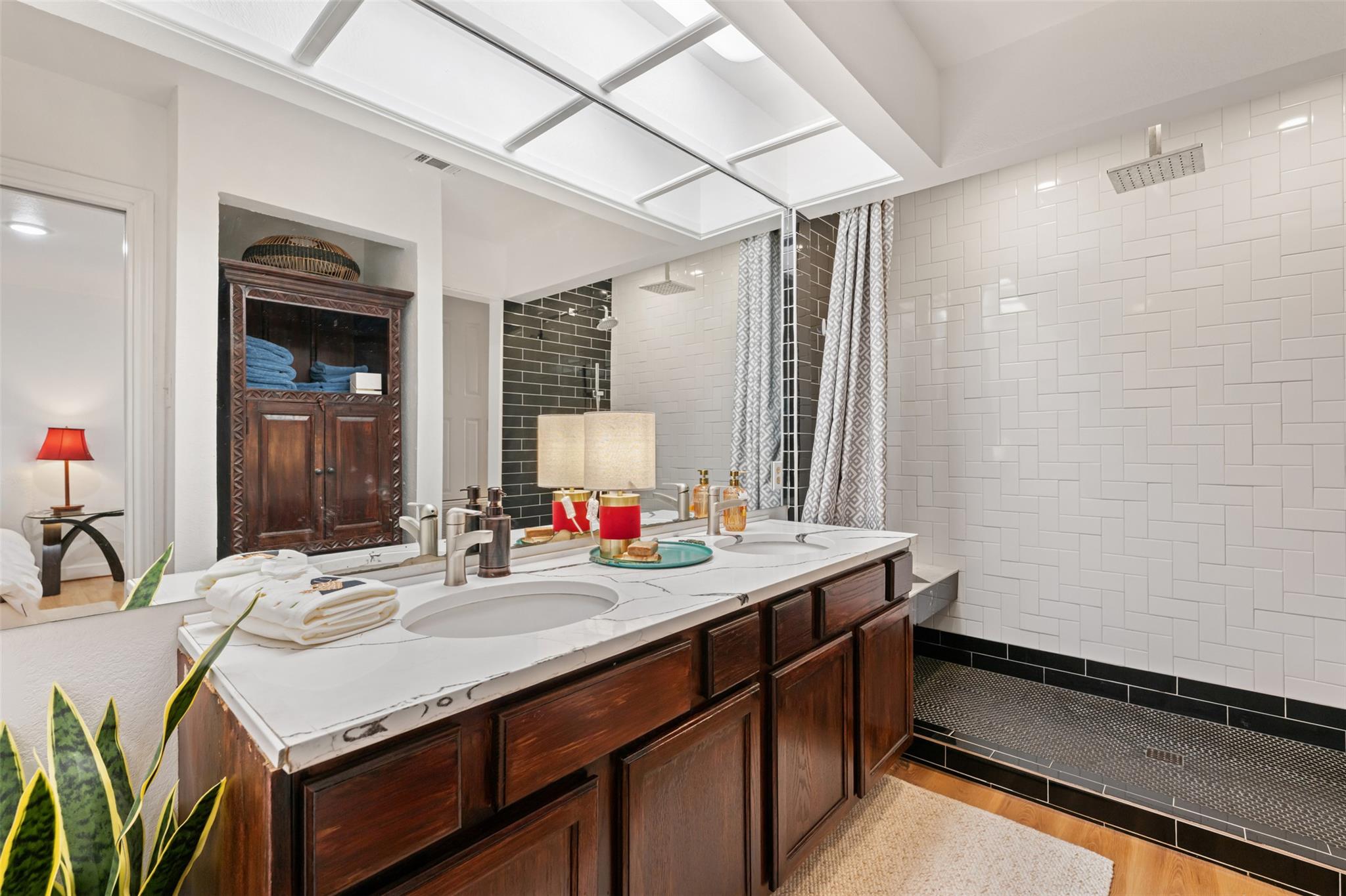 8200 Neely Dr # 237, Austin, TX 78759