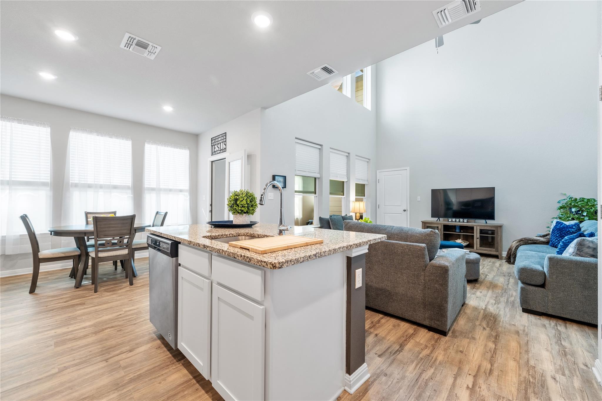 174 McKittrick Ridge St, Dripping Springs, TX 78620