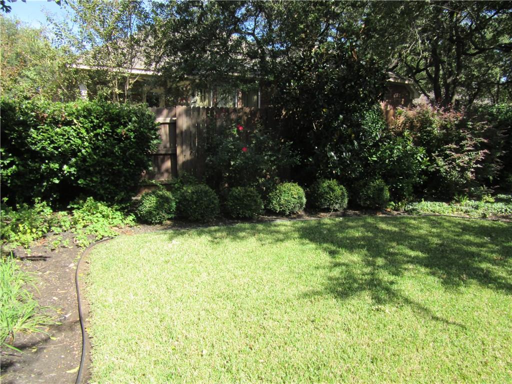 706 S Frontier Ln, Cedar Park, TX 78613