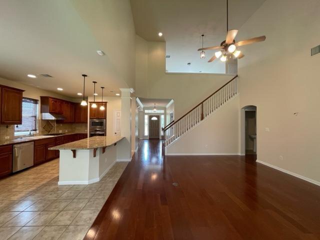 706 S Frontier Ln, Cedar Park, TX 78613