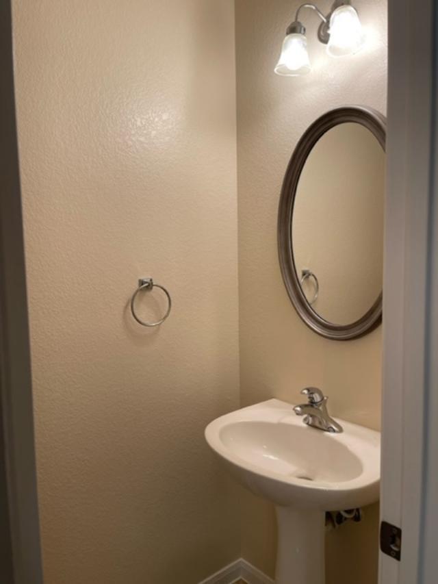 706 S Frontier Ln, Cedar Park, TX 78613