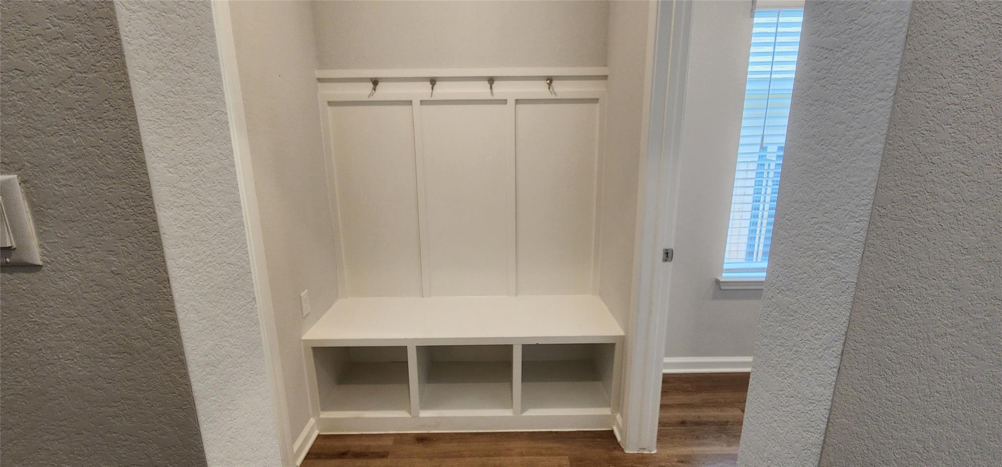 440 Los Olives Ln, Liberty Hill, TX 78641