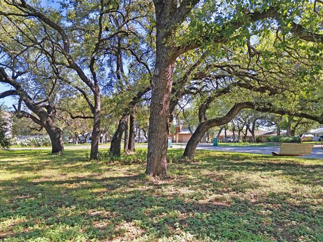 401 Island Lodges Dr, Buchanan Dam, TX 78609