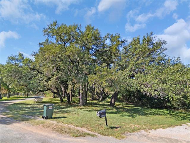 401 Island Lodges Dr, Buchanan Dam, TX 78609