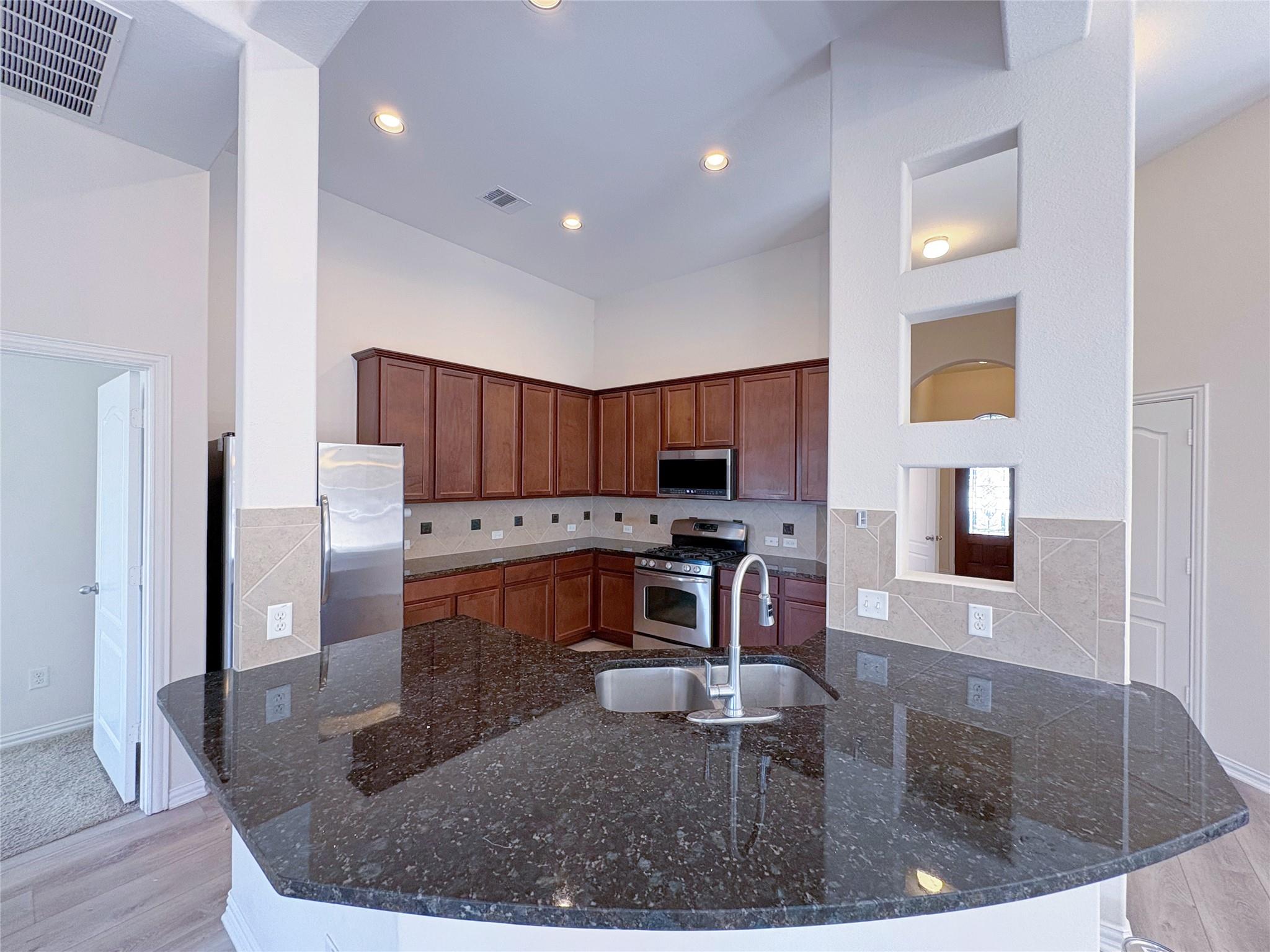 148 Razzmatazz Trl, Buda, TX 78610