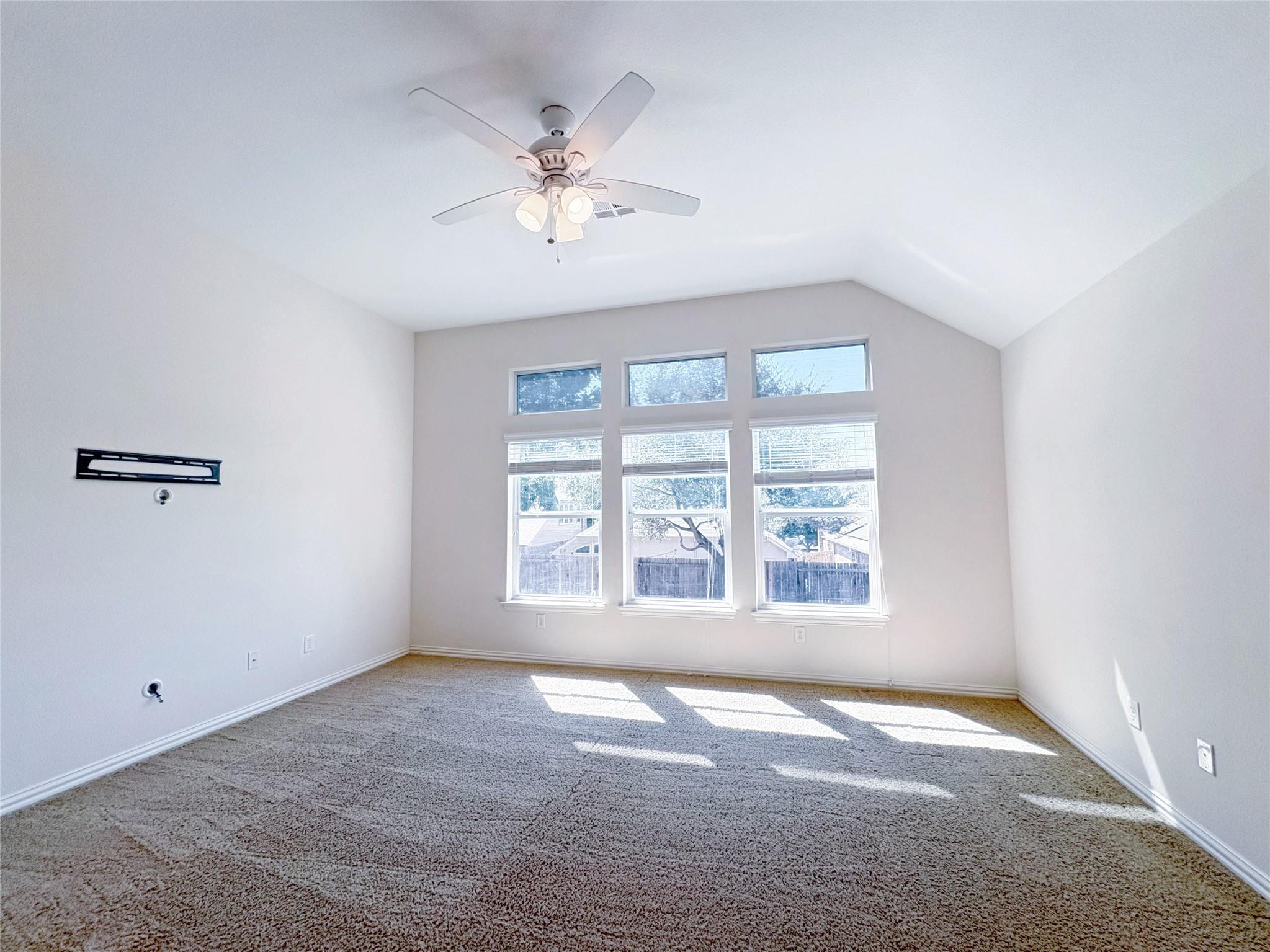 148 Razzmatazz Trl, Buda, TX 78610