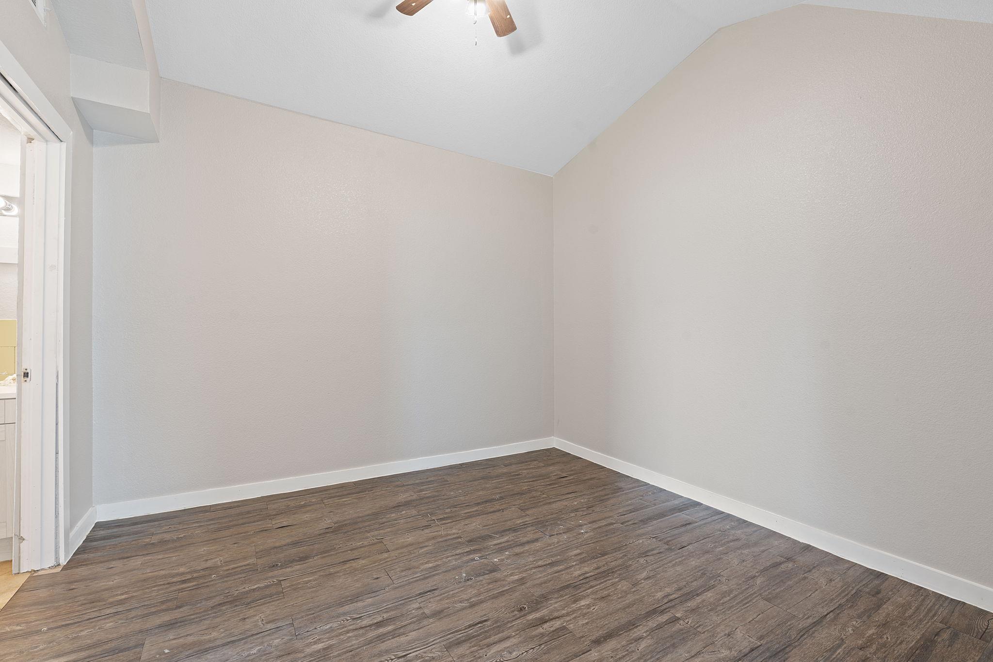 169 Ridgetop Rd, Buda, TX 78610