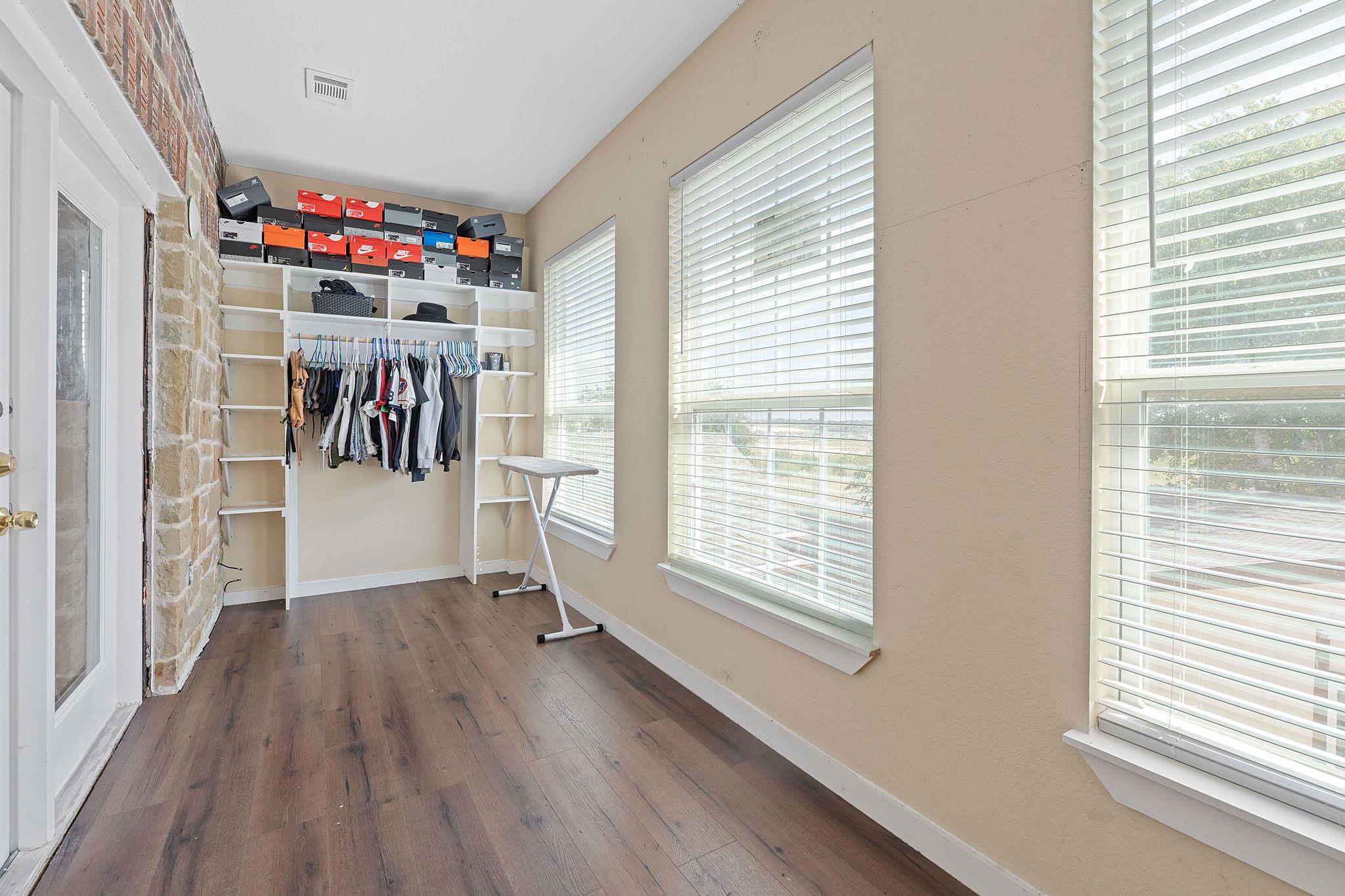 169 Ridgetop Rd, Buda, TX 78610