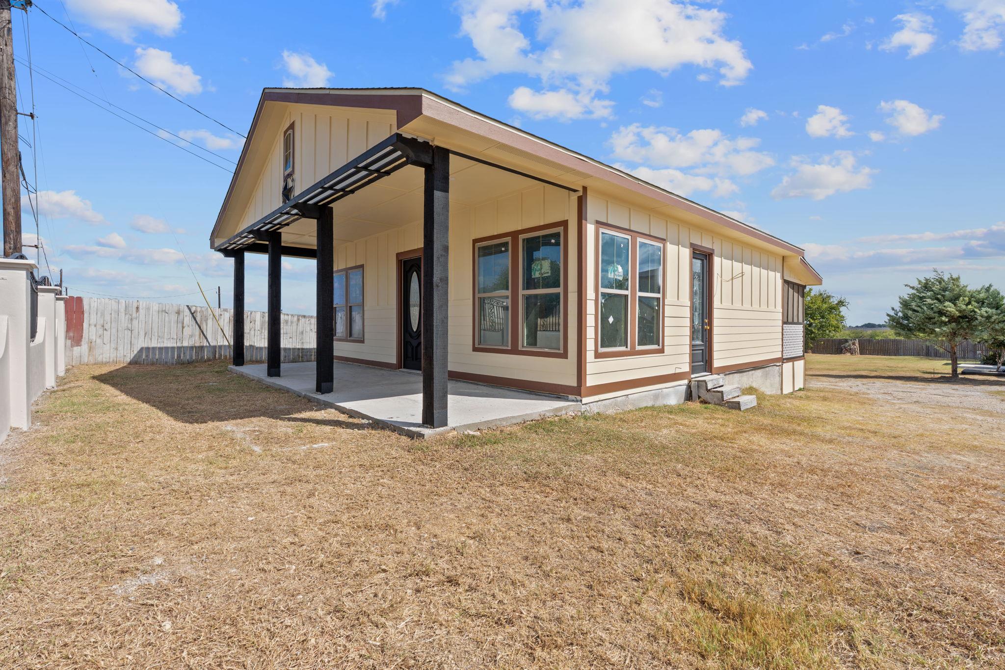 169 Ridgetop Rd, Buda, TX 78610