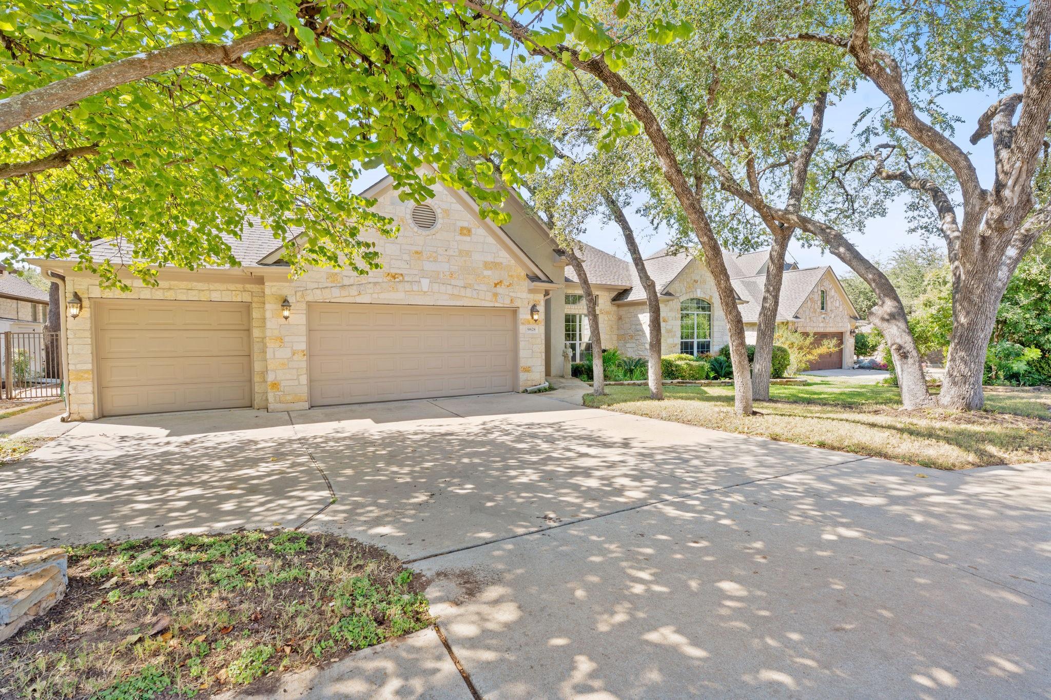 9828 Palmbrook Dr, Austin, TX 78717