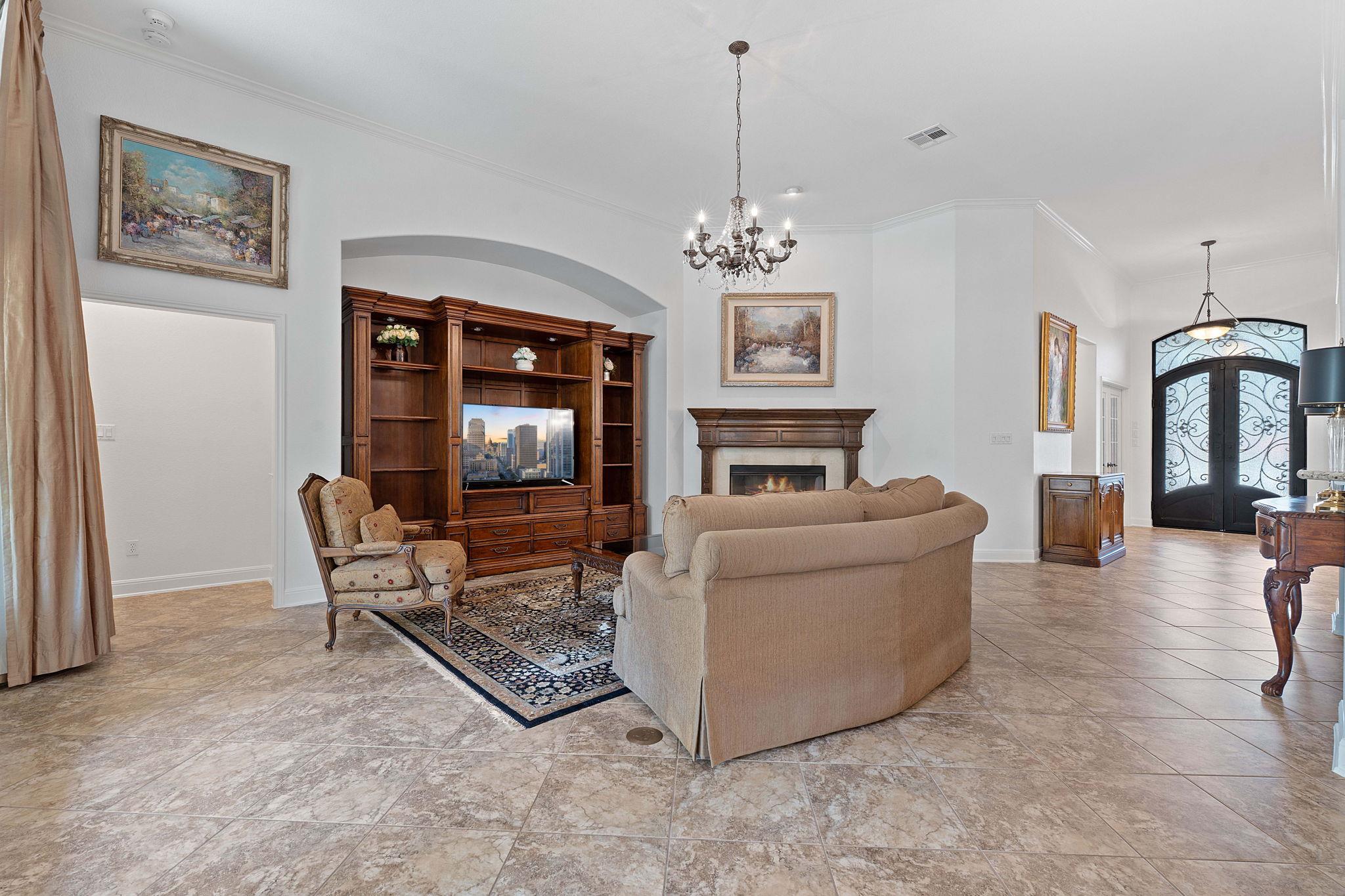 9828 Palmbrook Dr, Austin, TX 78717