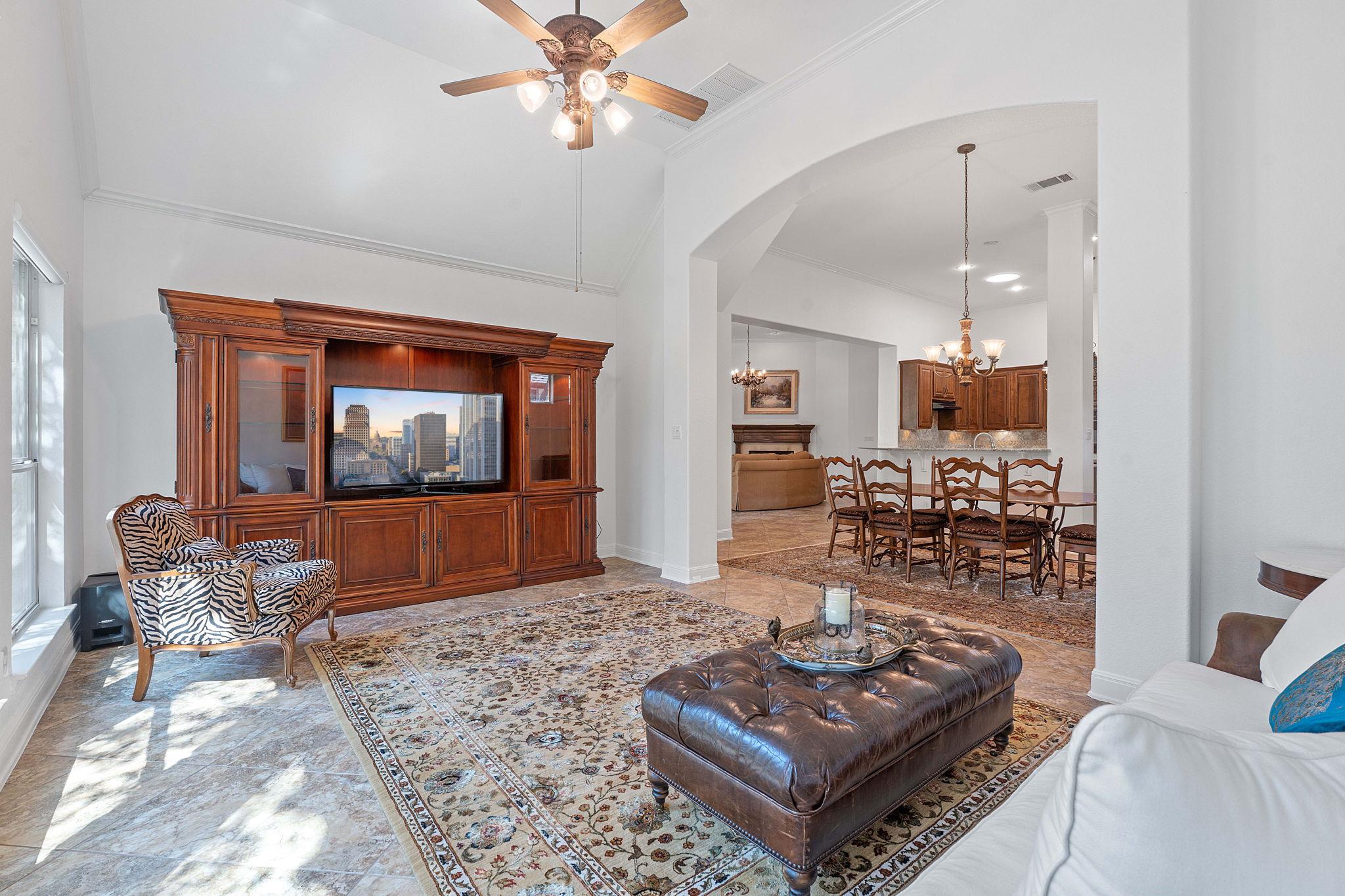 9828 Palmbrook Dr, Austin, TX 78717