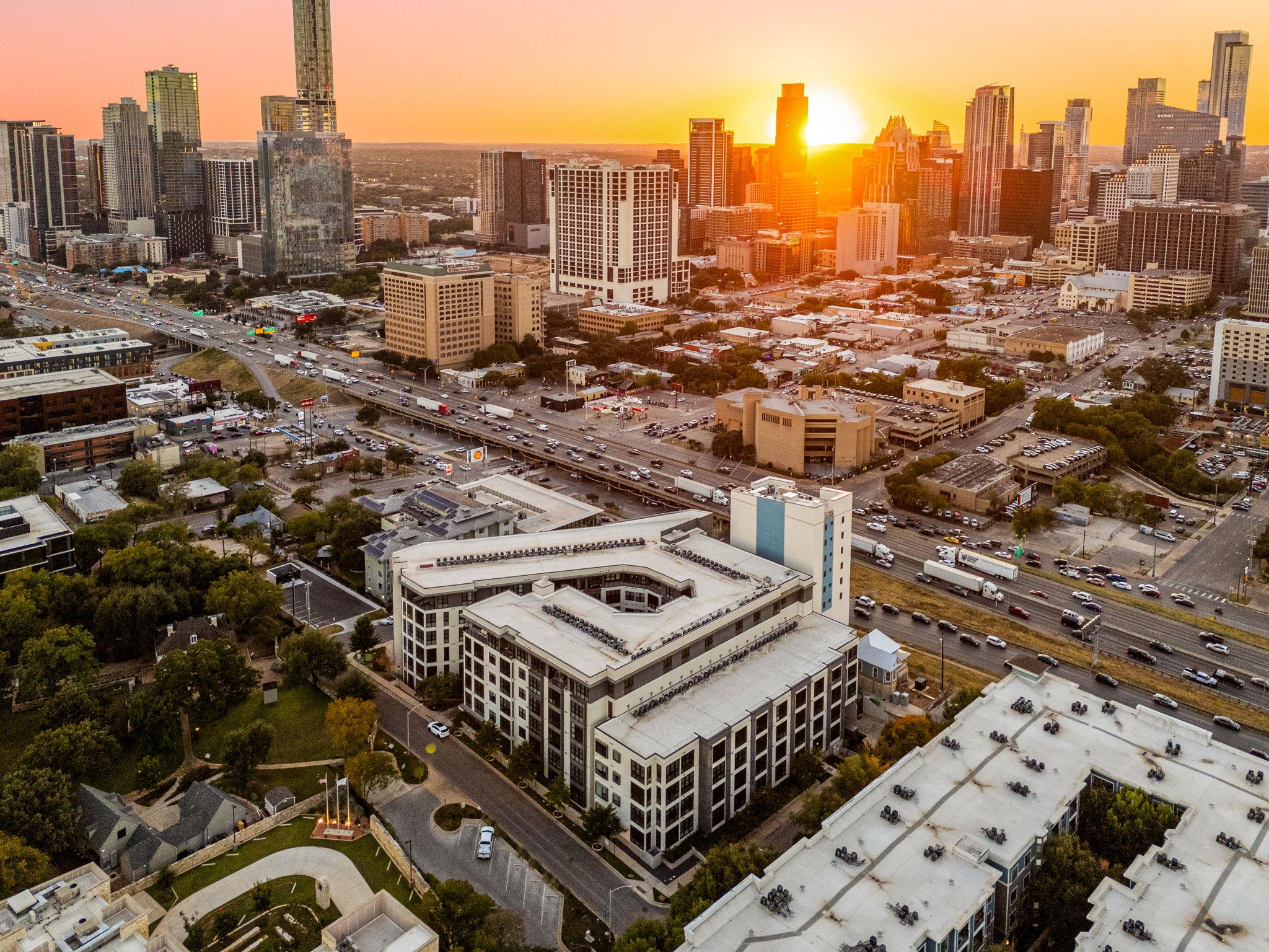 800 Embassy Dr # 229, Austin, TX 78702