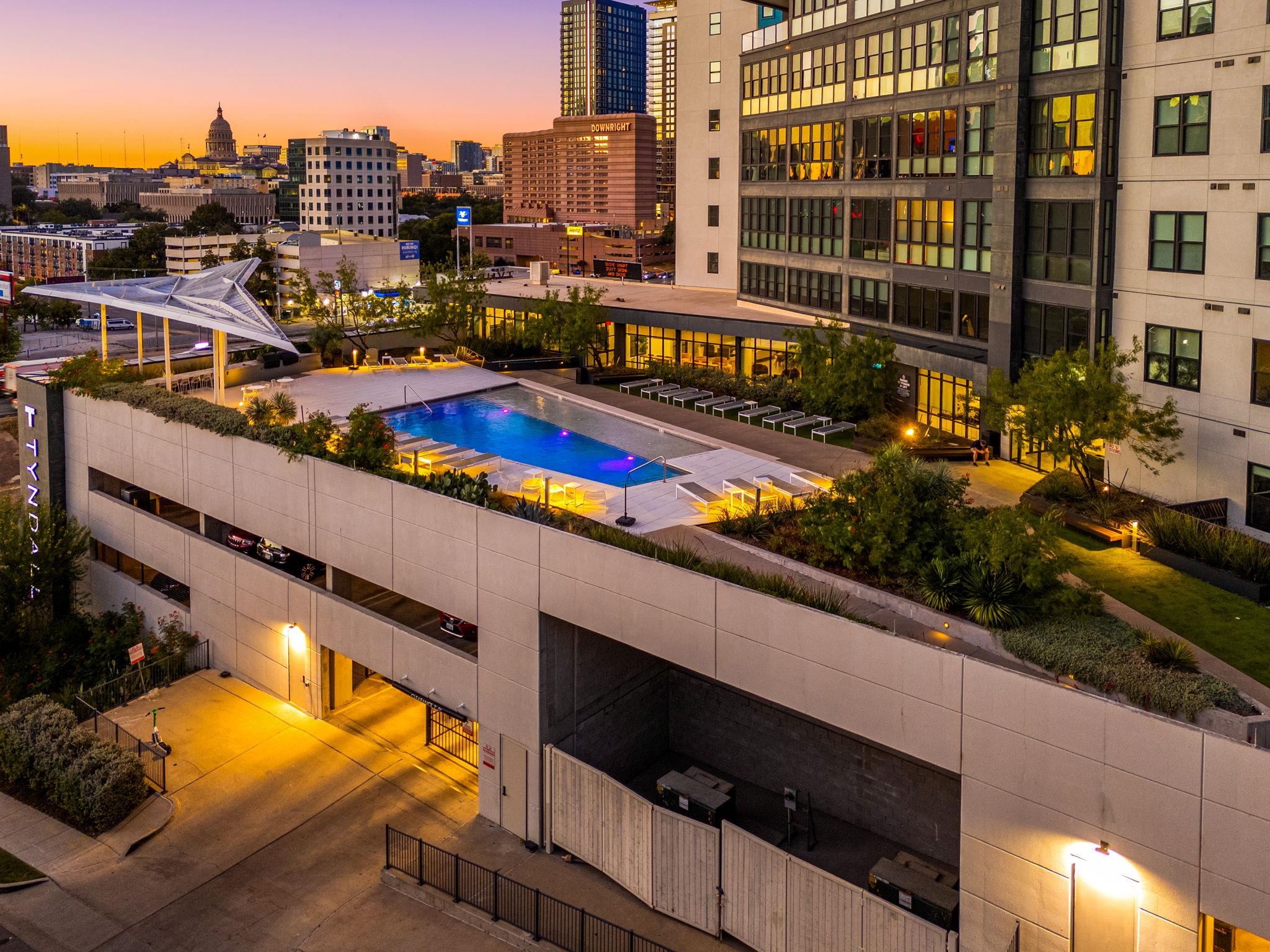 800 Embassy Dr # 229, Austin, TX 78702