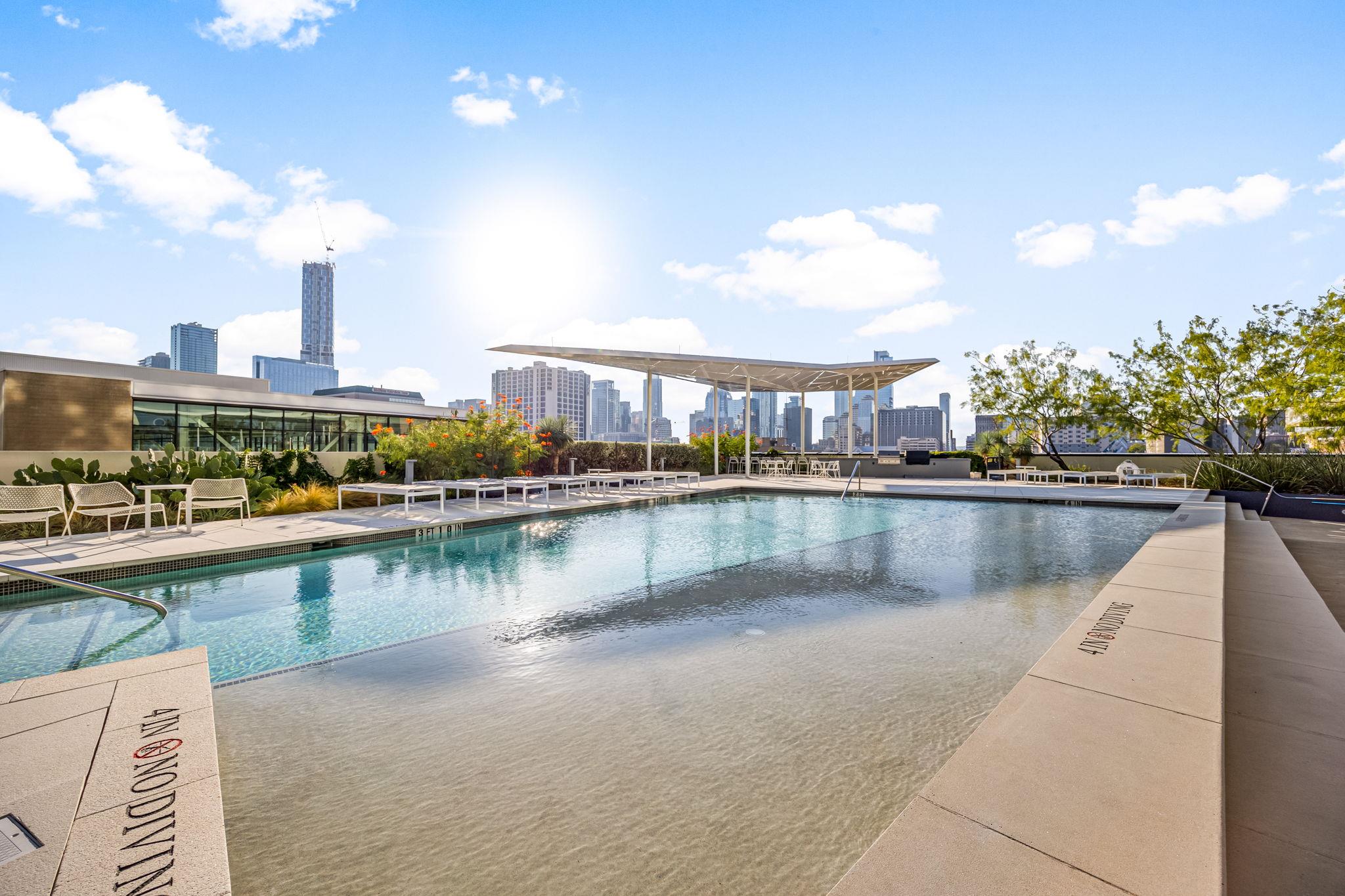 800 Embassy Dr # 229, Austin, TX 78702