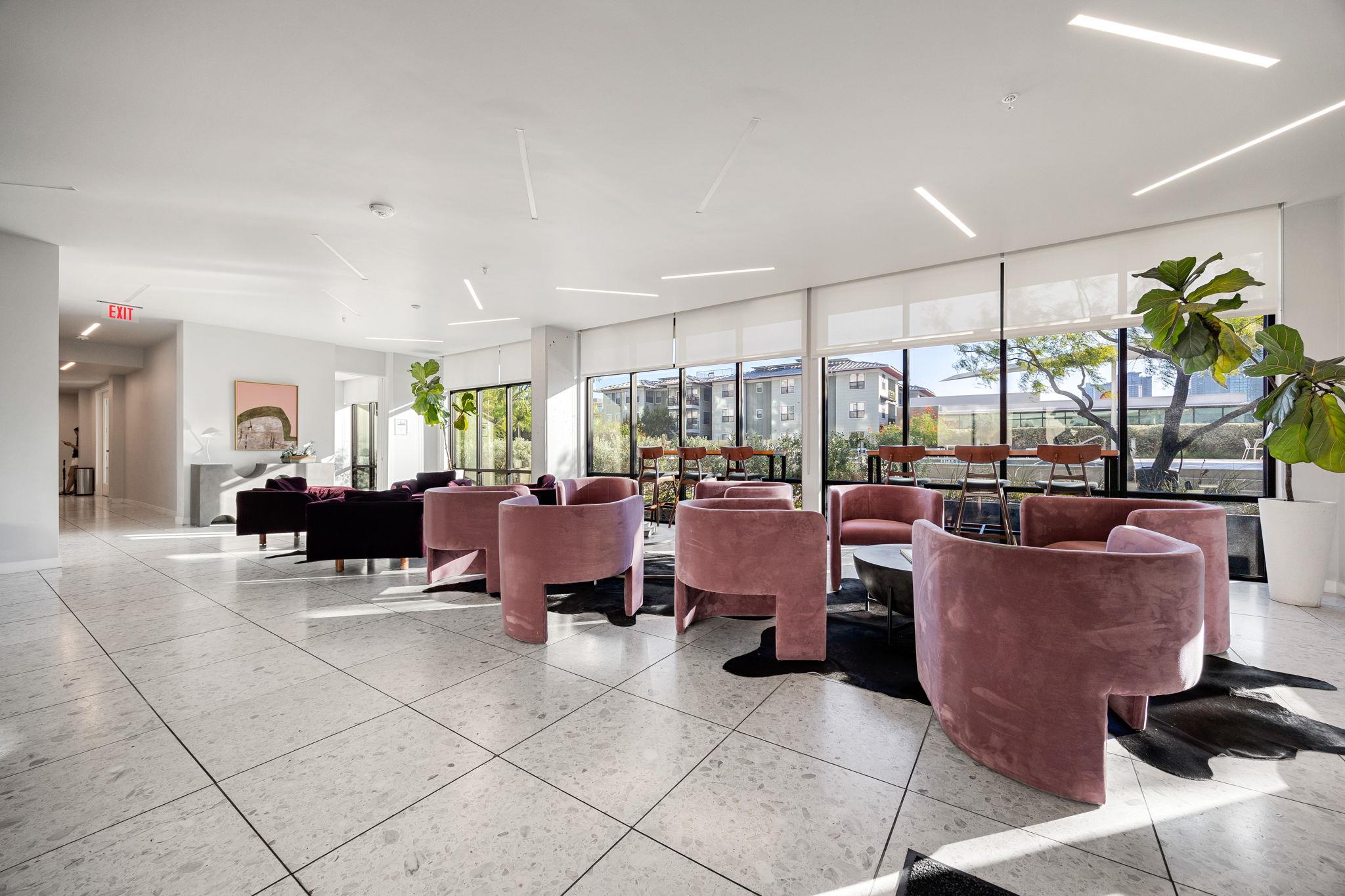 800 Embassy Dr # 229, Austin, TX 78702