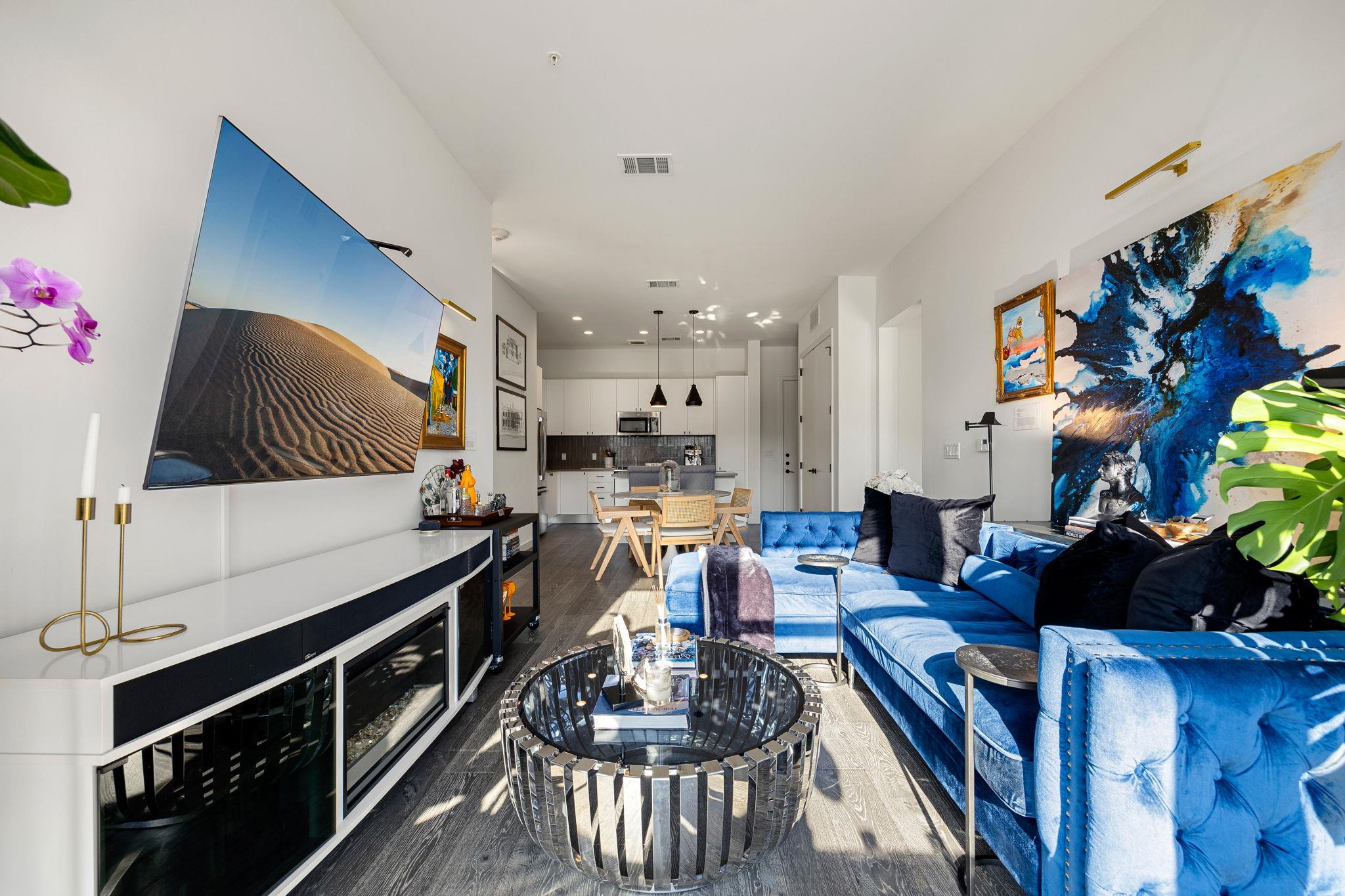 800 Embassy Dr # 229, Austin, TX 78702