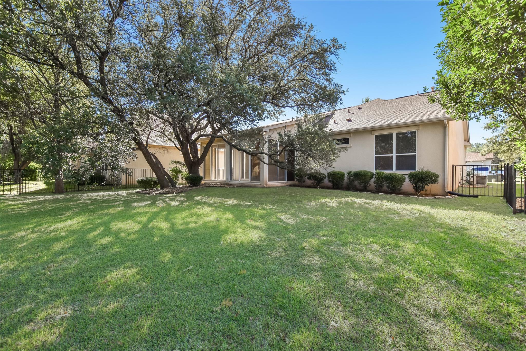 112 Anemone Way, Georgetown, TX 78633