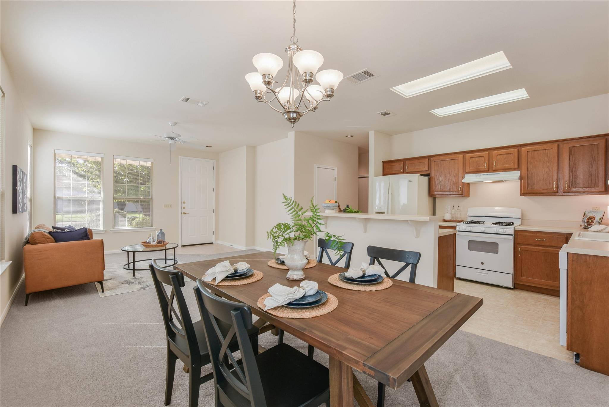 112 Anemone Way, Georgetown, TX 78633