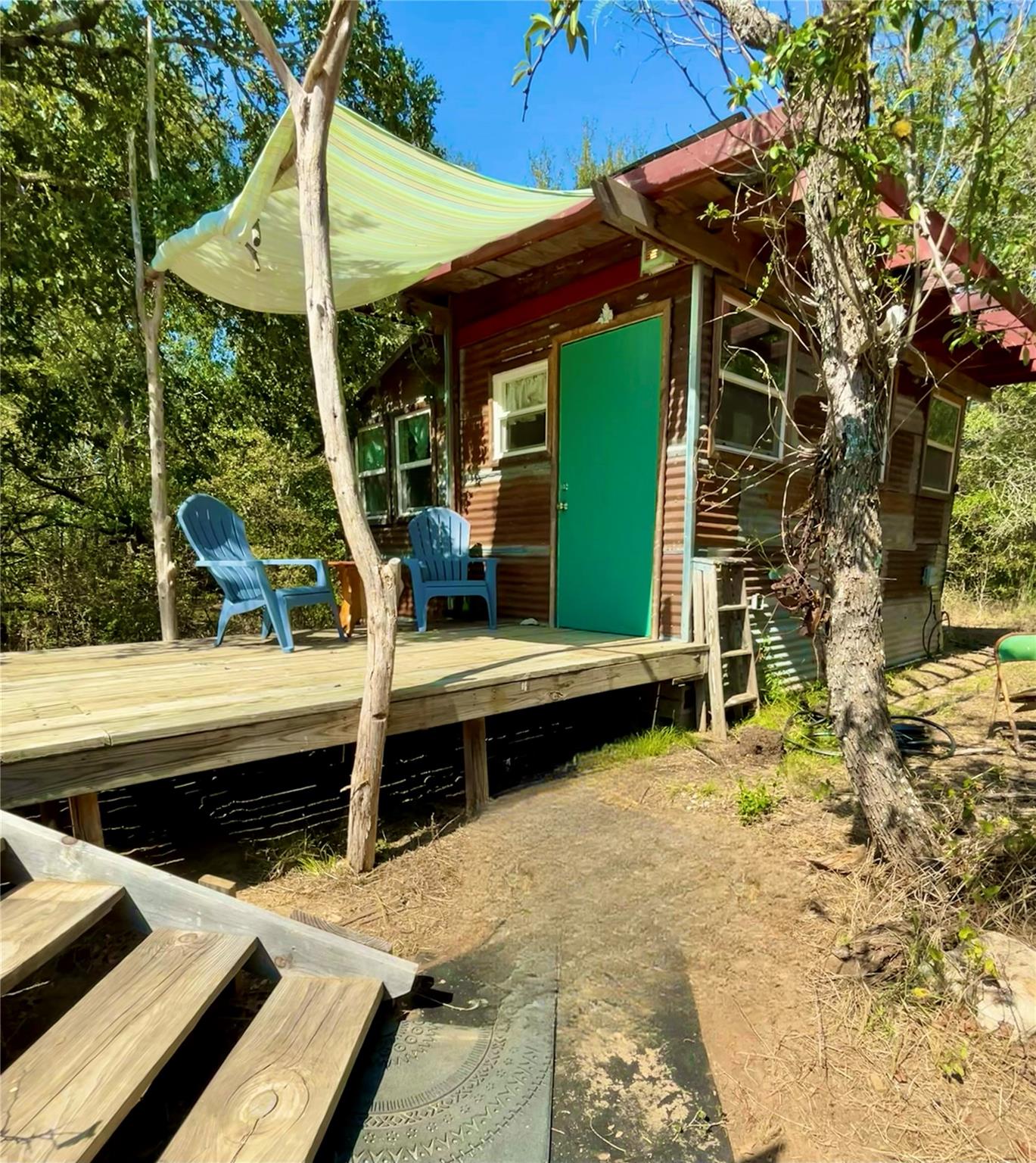 183 Clover Rd, Cedar Creek, TX 78612