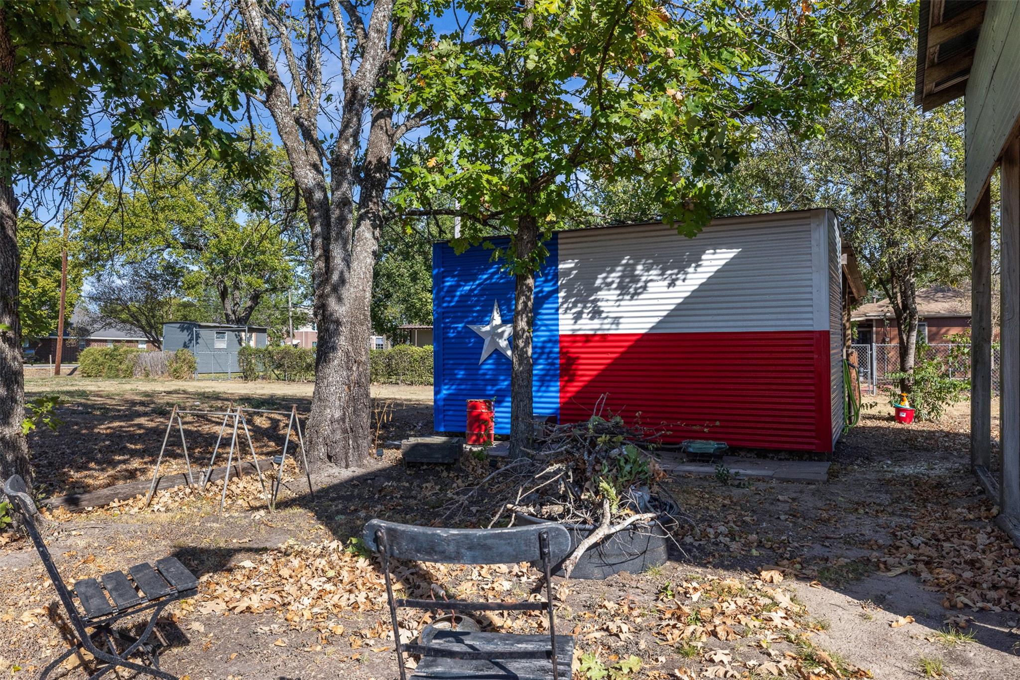 751 N Burleson St, Giddings, TX 78942