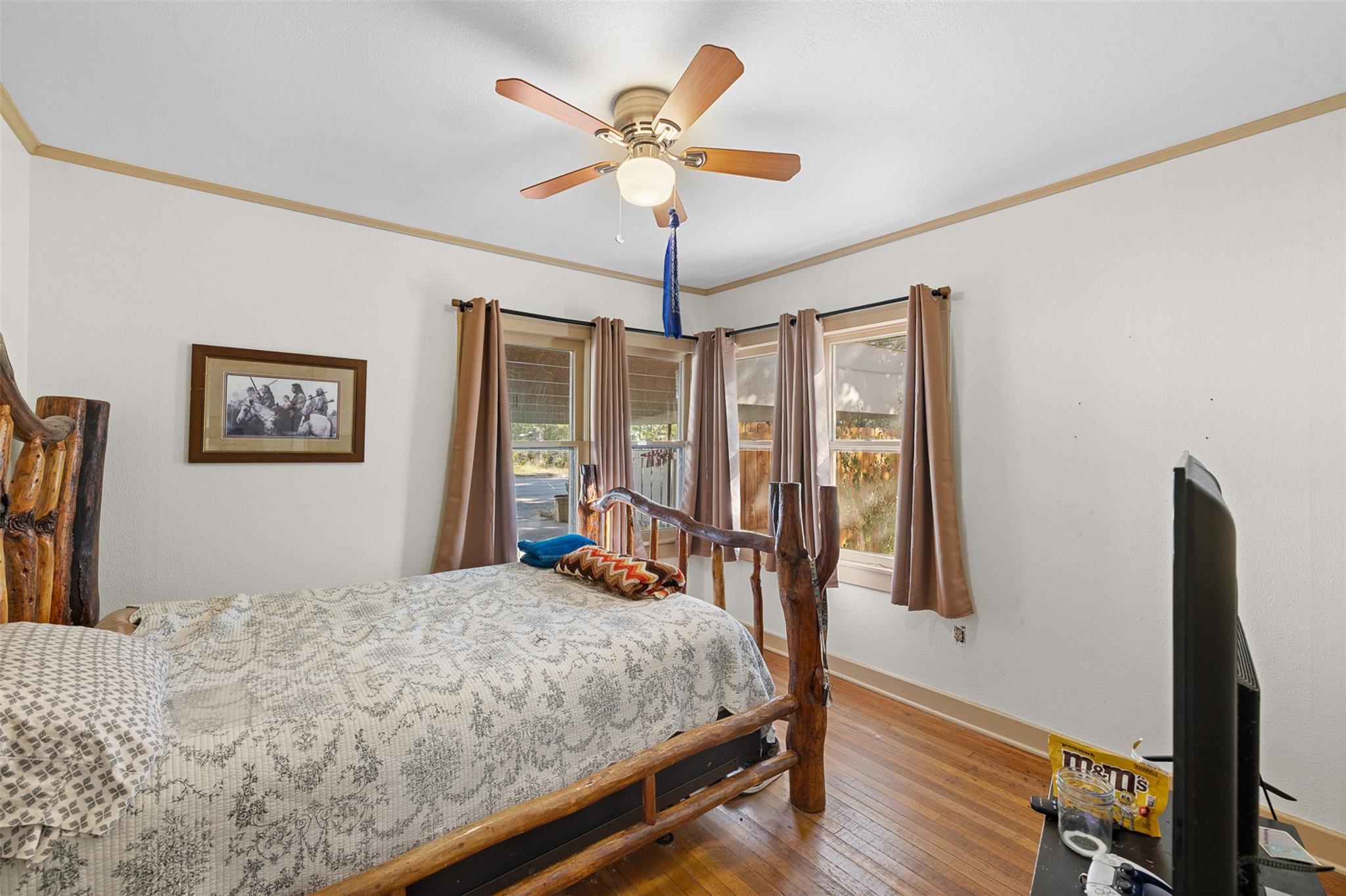 751 N Burleson St, Giddings, TX 78942