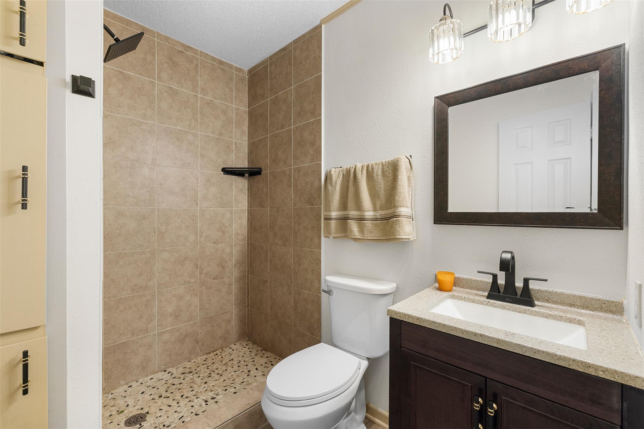 751 N Burleson St, Giddings, TX 78942