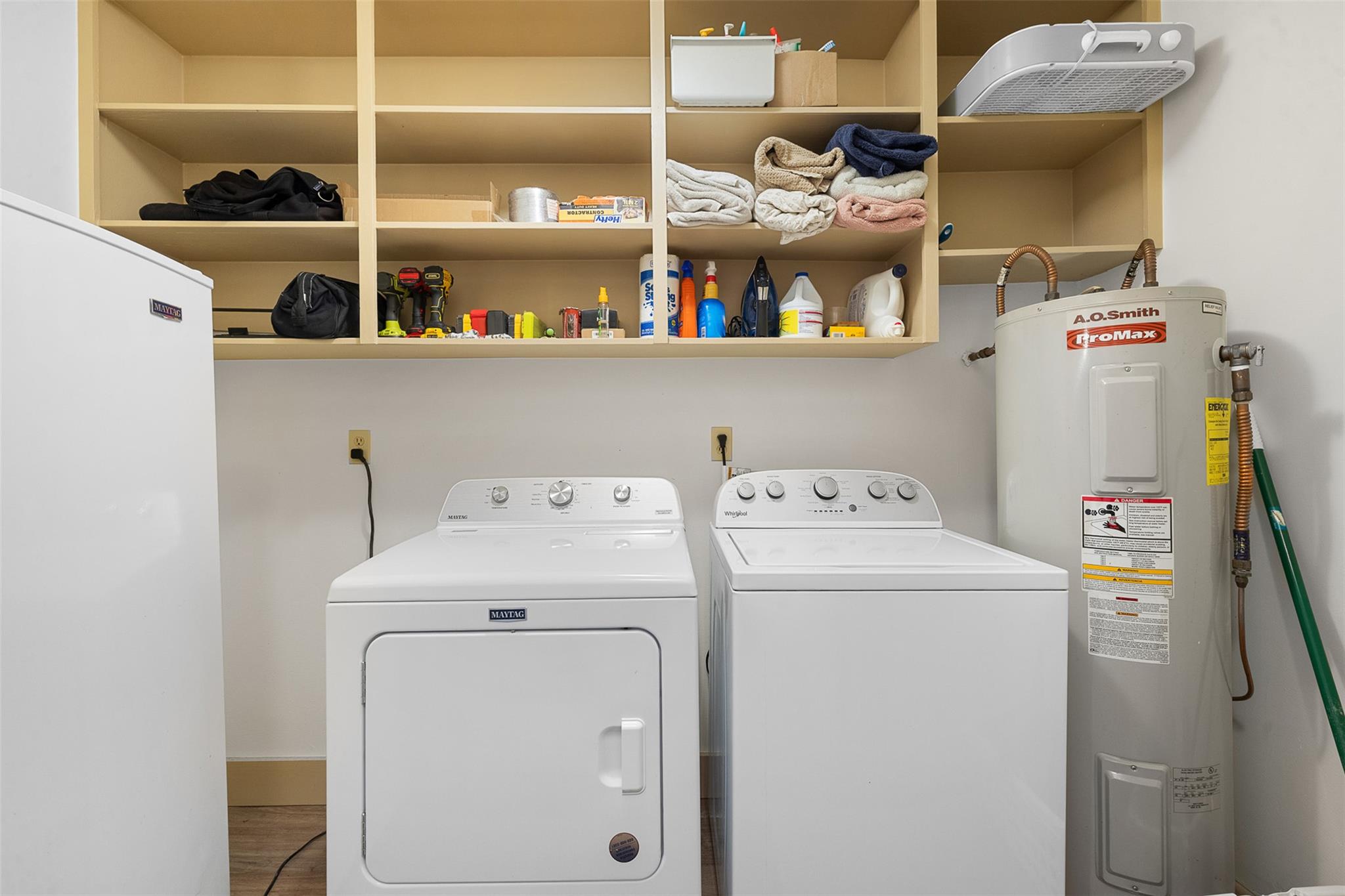 751 N Burleson St, Giddings, TX 78942