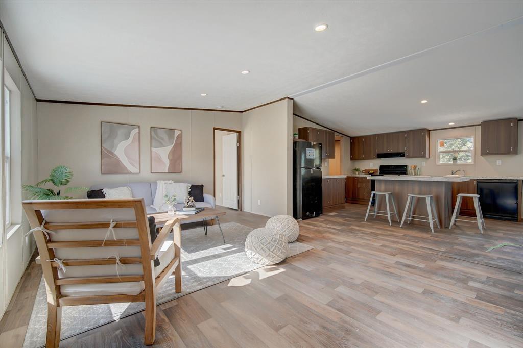 146 Shadow Oak Dr Dr, Bastrop, TX 78602