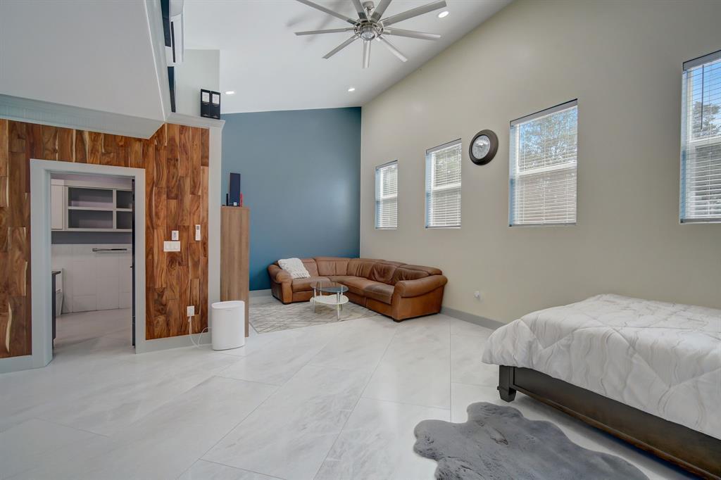 146 Shadow Oak Dr Dr, Bastrop, TX 78602