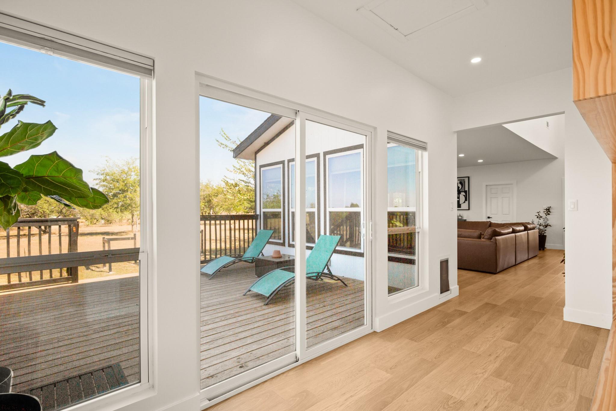 140 Hazel Hill Trl, Taylor, TX 76574