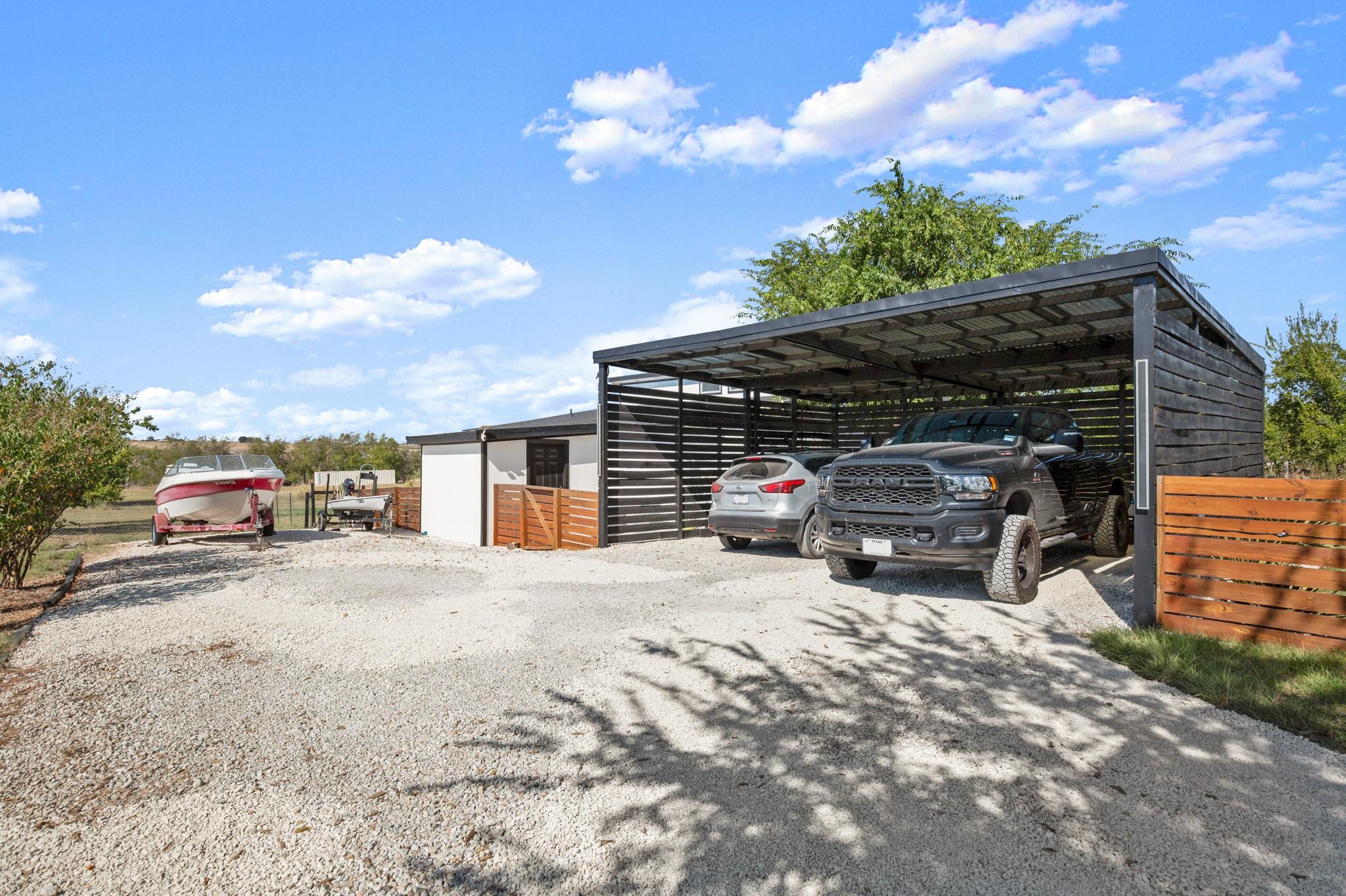 140 Hazel Hill Trl, Taylor, TX 76574