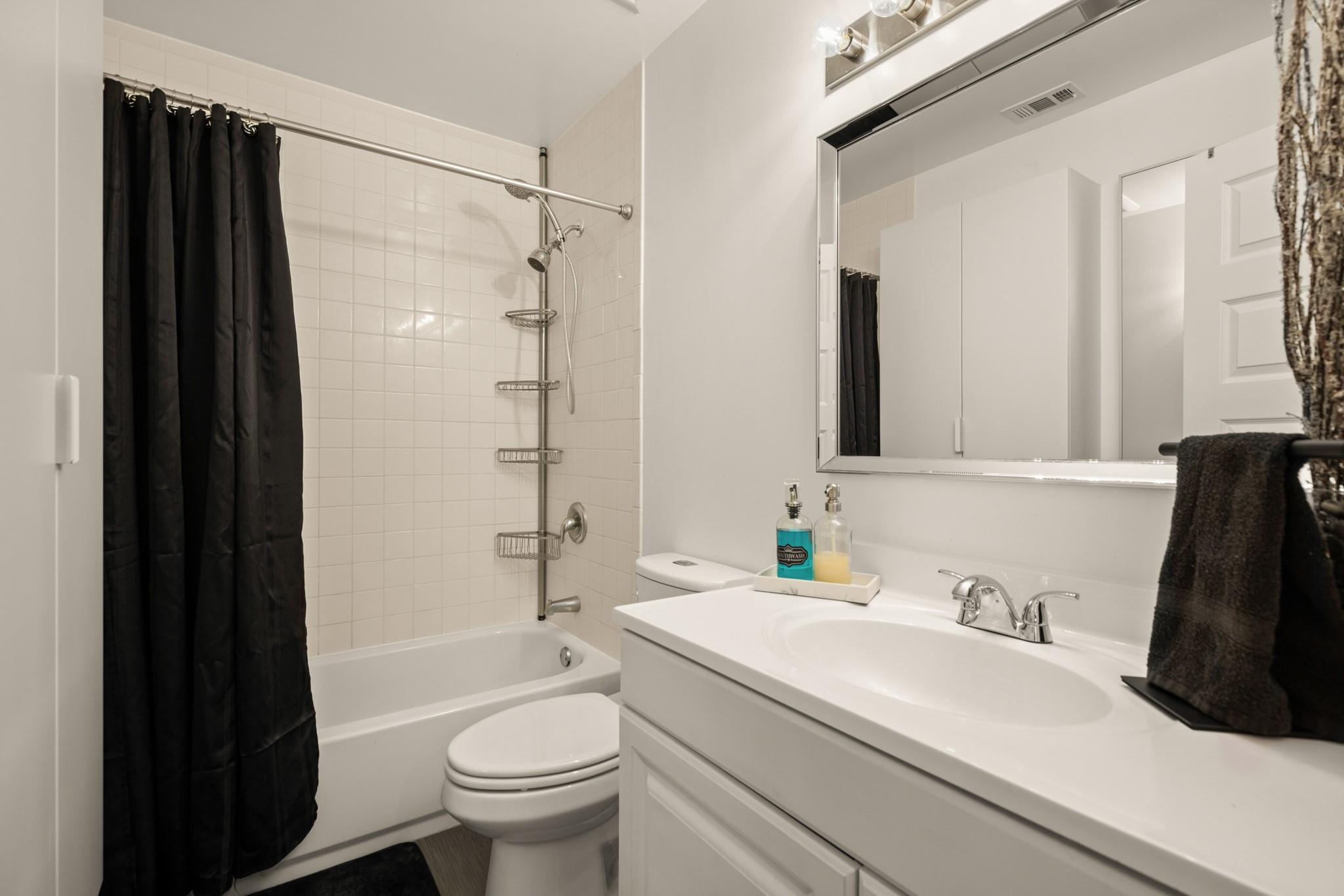 140 Hazel Hill Trl, Taylor, TX 76574