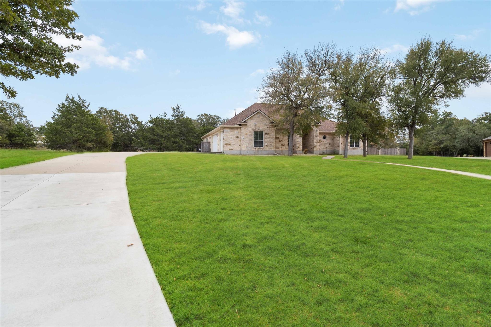 167 Winchester Rd, Bastrop, TX 78602